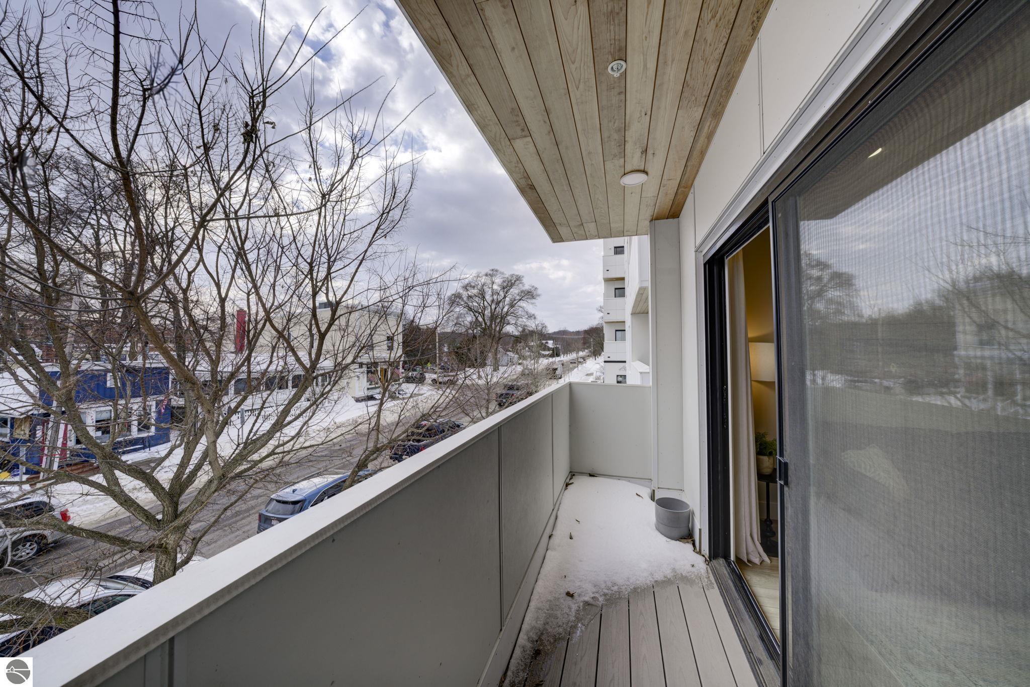 708 Randolph Street # 206