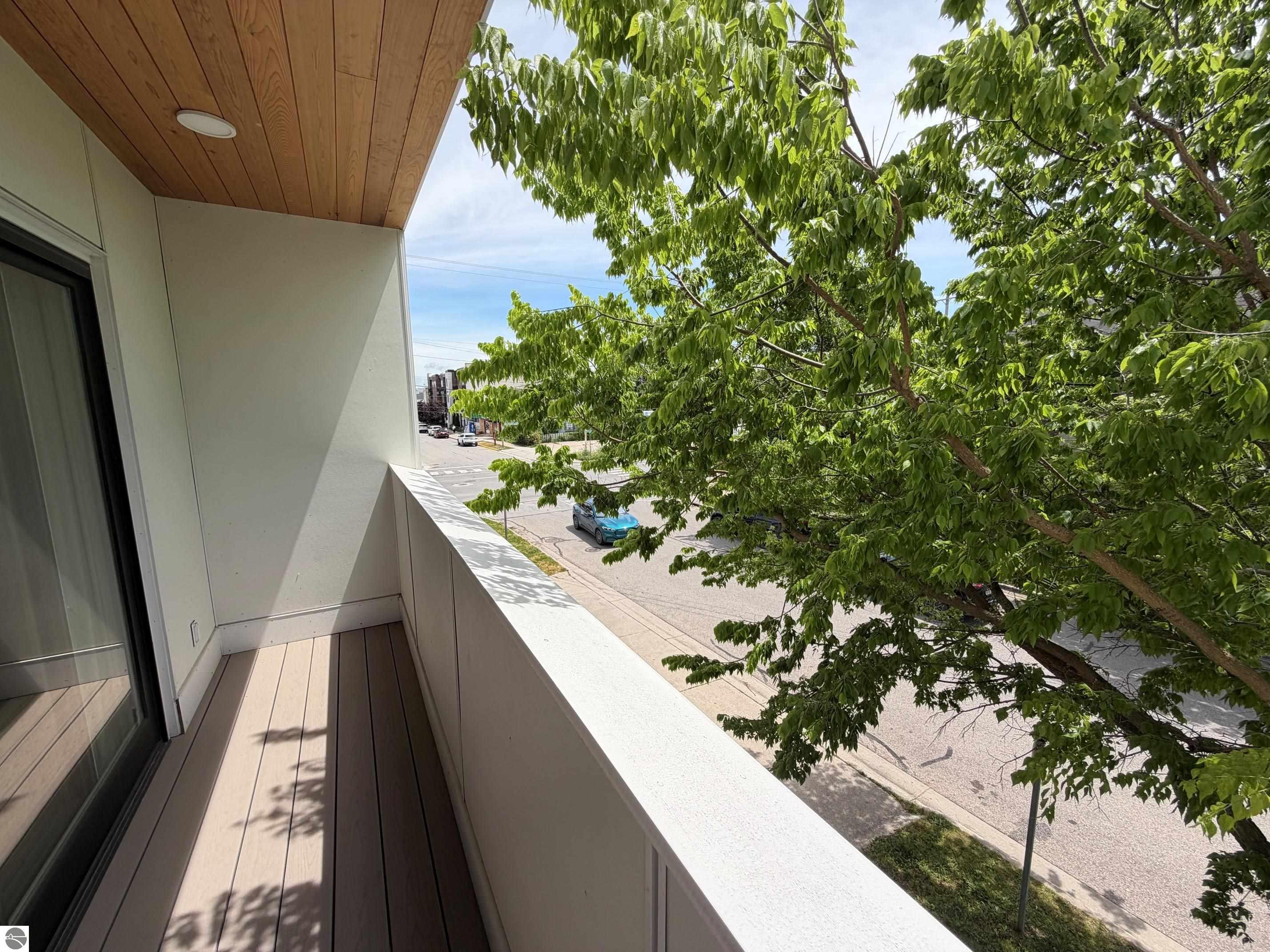 708 Randolph Street # 206
