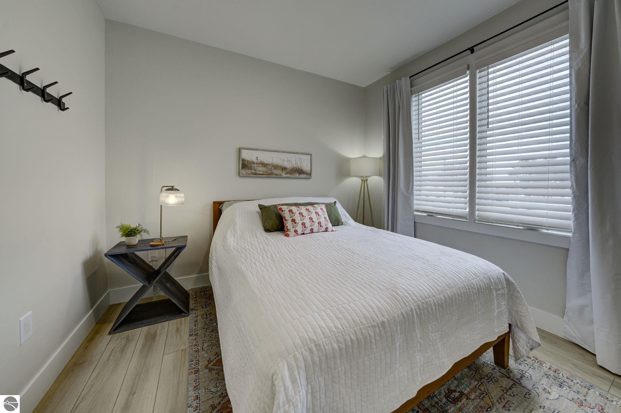 708 Randolph Street # 206