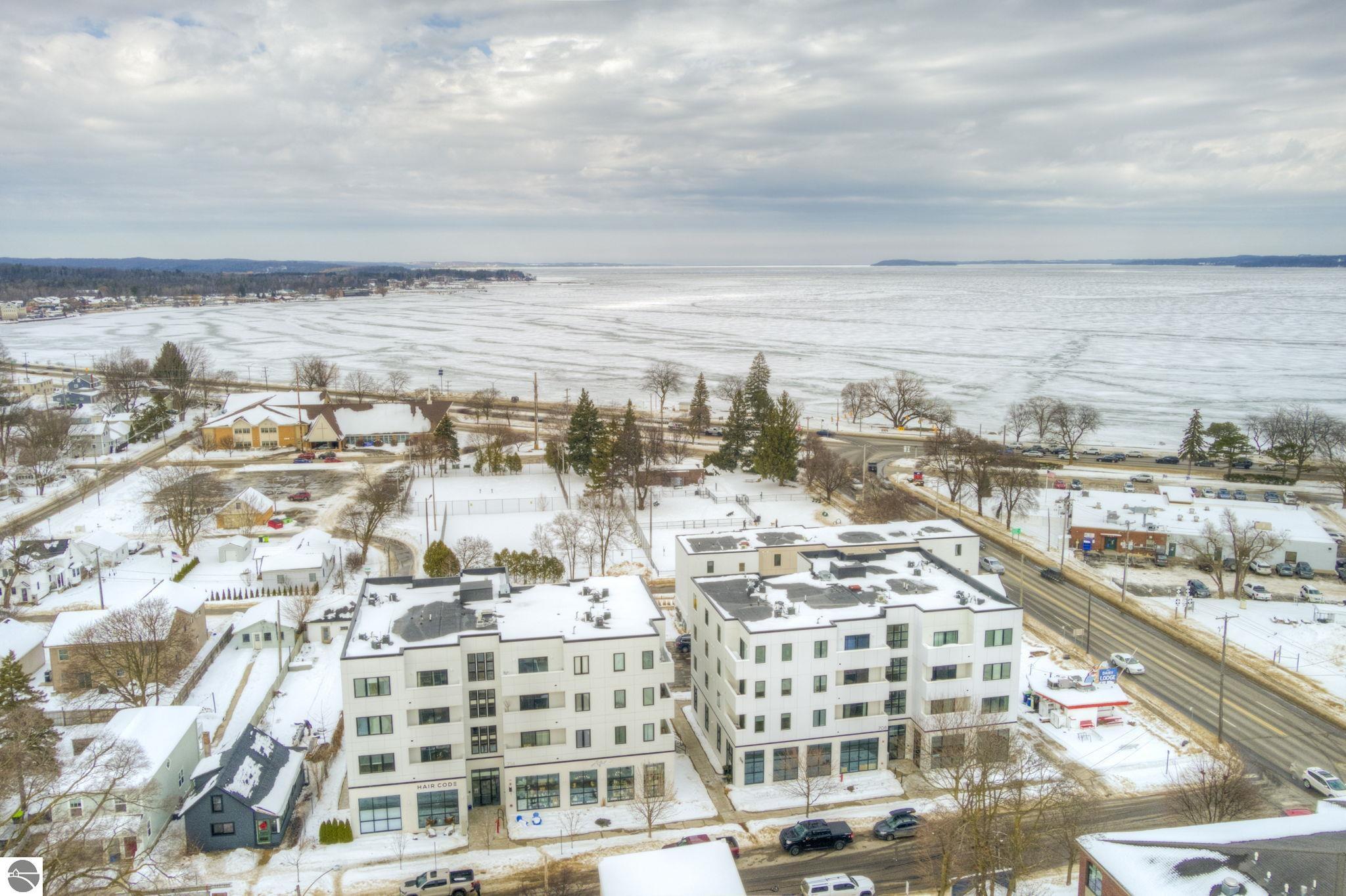 708 Randolph Street # 206