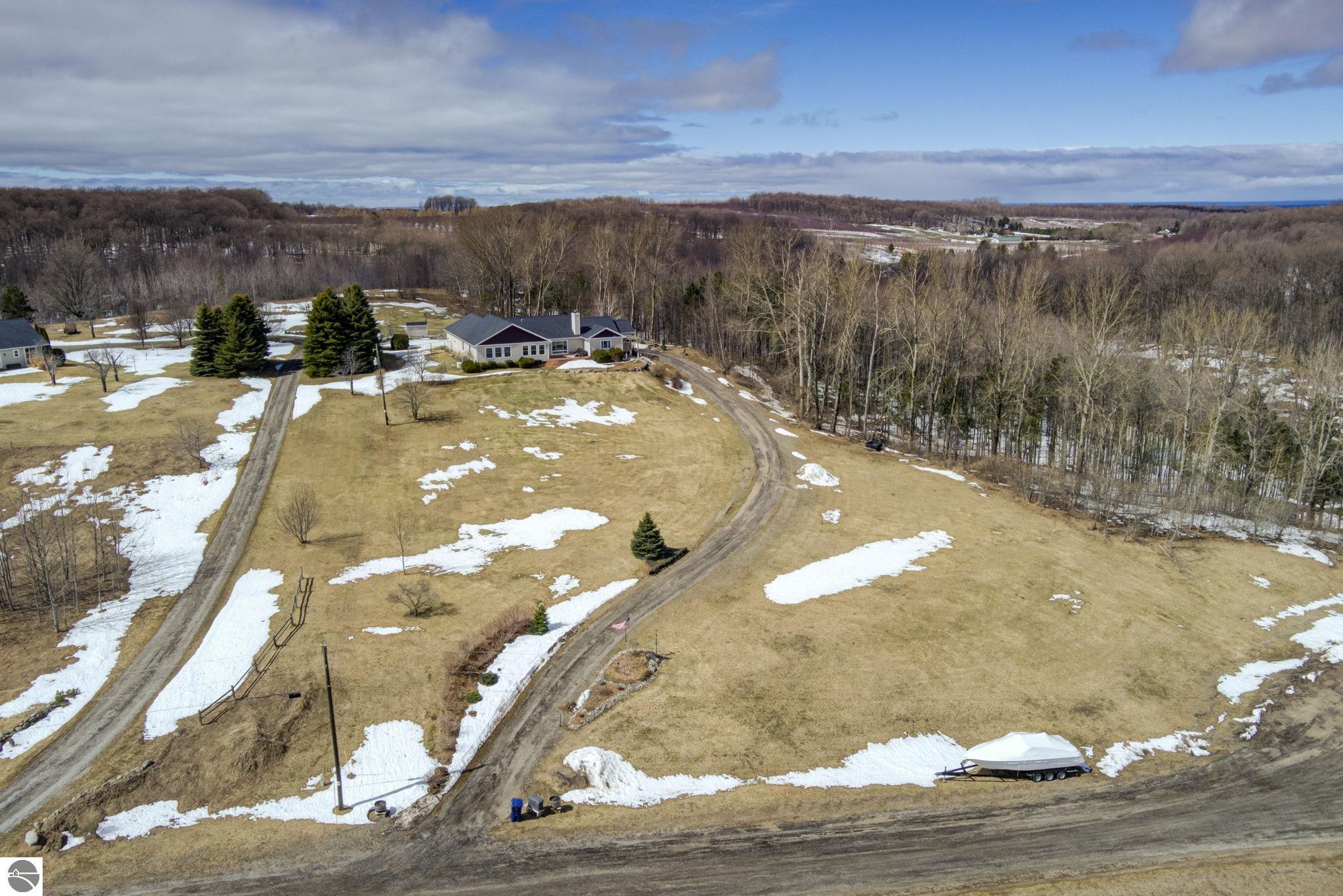 2567 N Evergreen Valley Drive