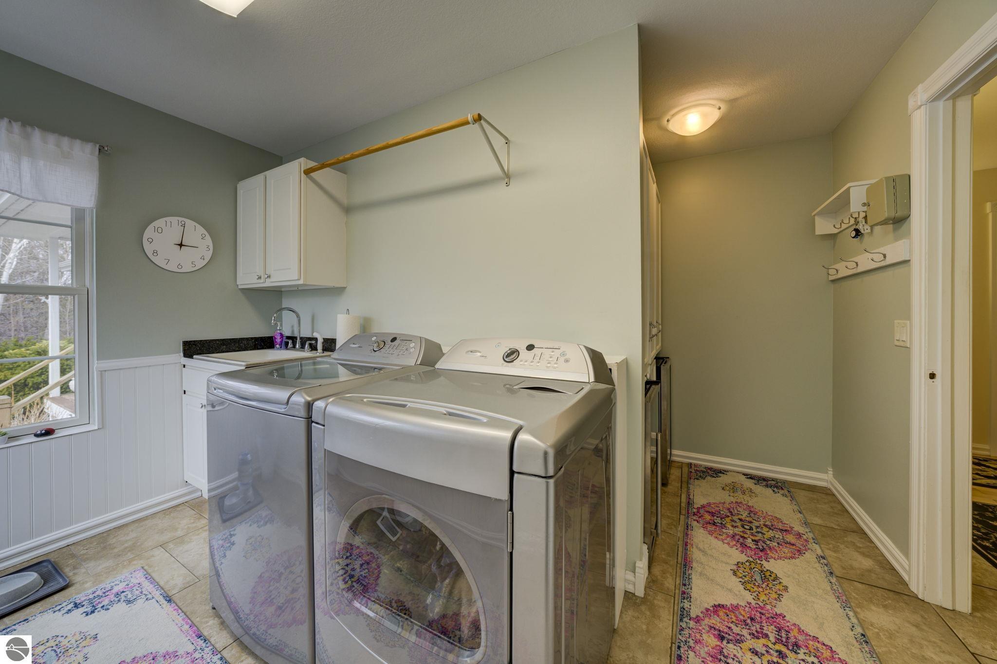 2567 N Evergreen Valley Drive