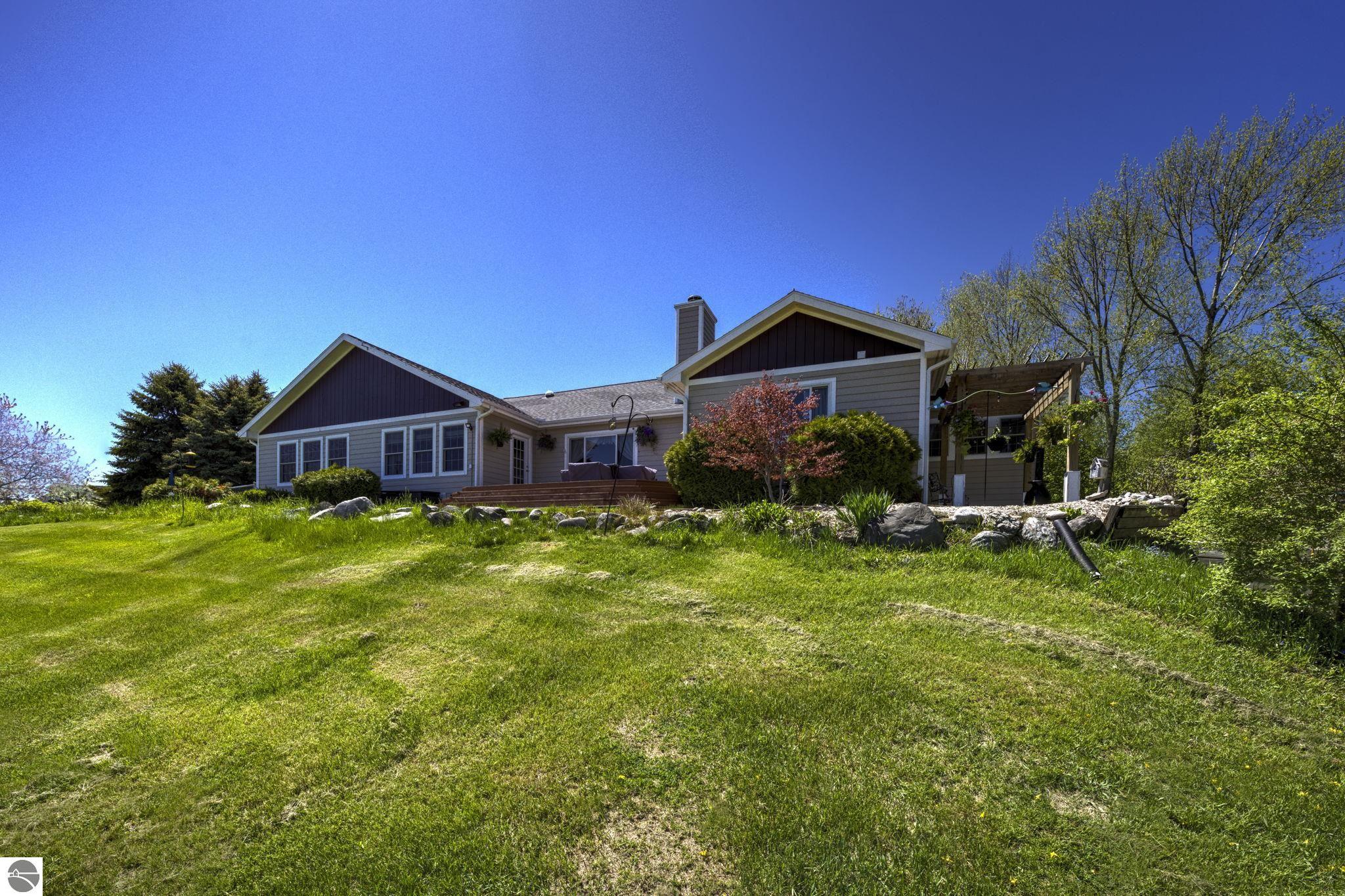 2567 N Evergreen Valley Drive
