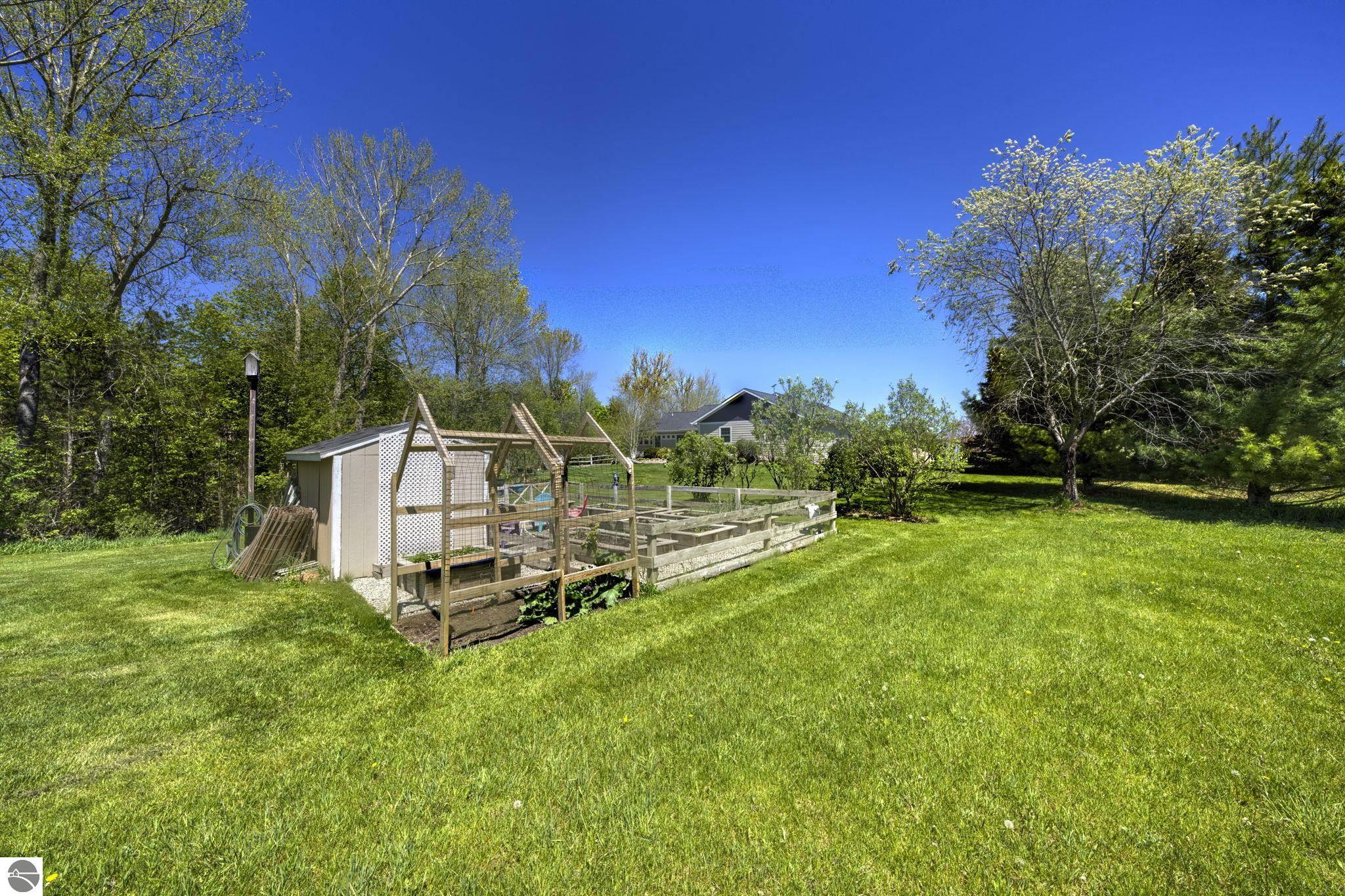 2567 N Evergreen Valley Drive