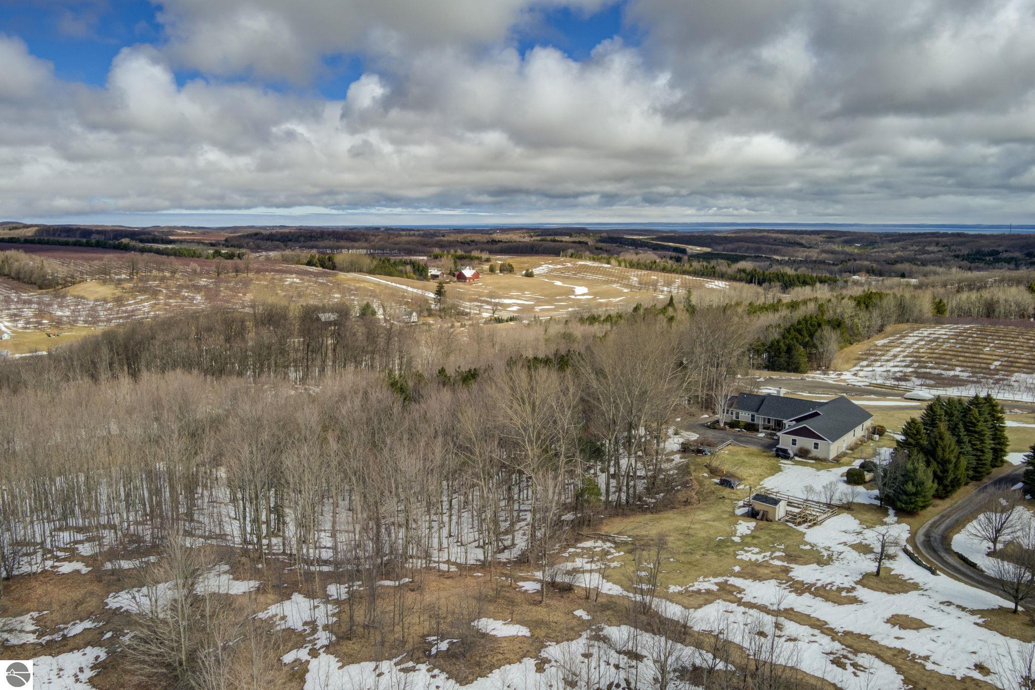 2567 N Evergreen Valley Drive