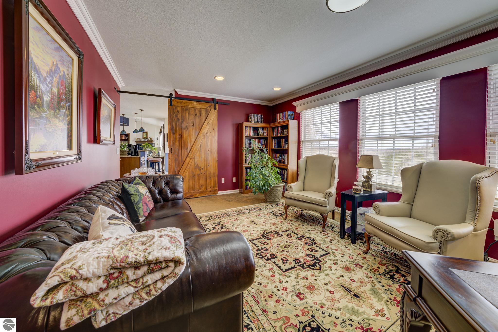 2567 N Evergreen Valley Drive