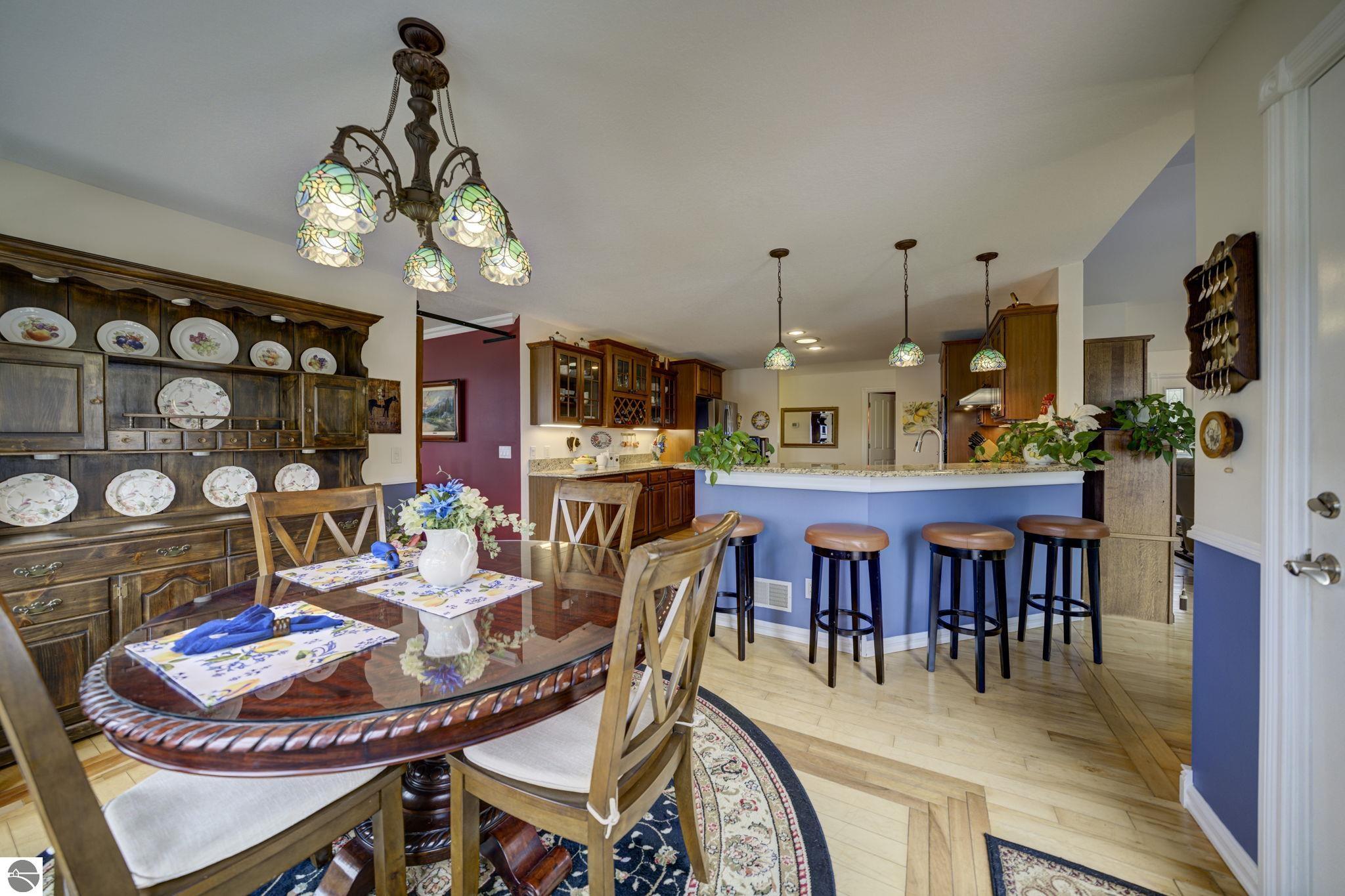 2567 N Evergreen Valley Drive