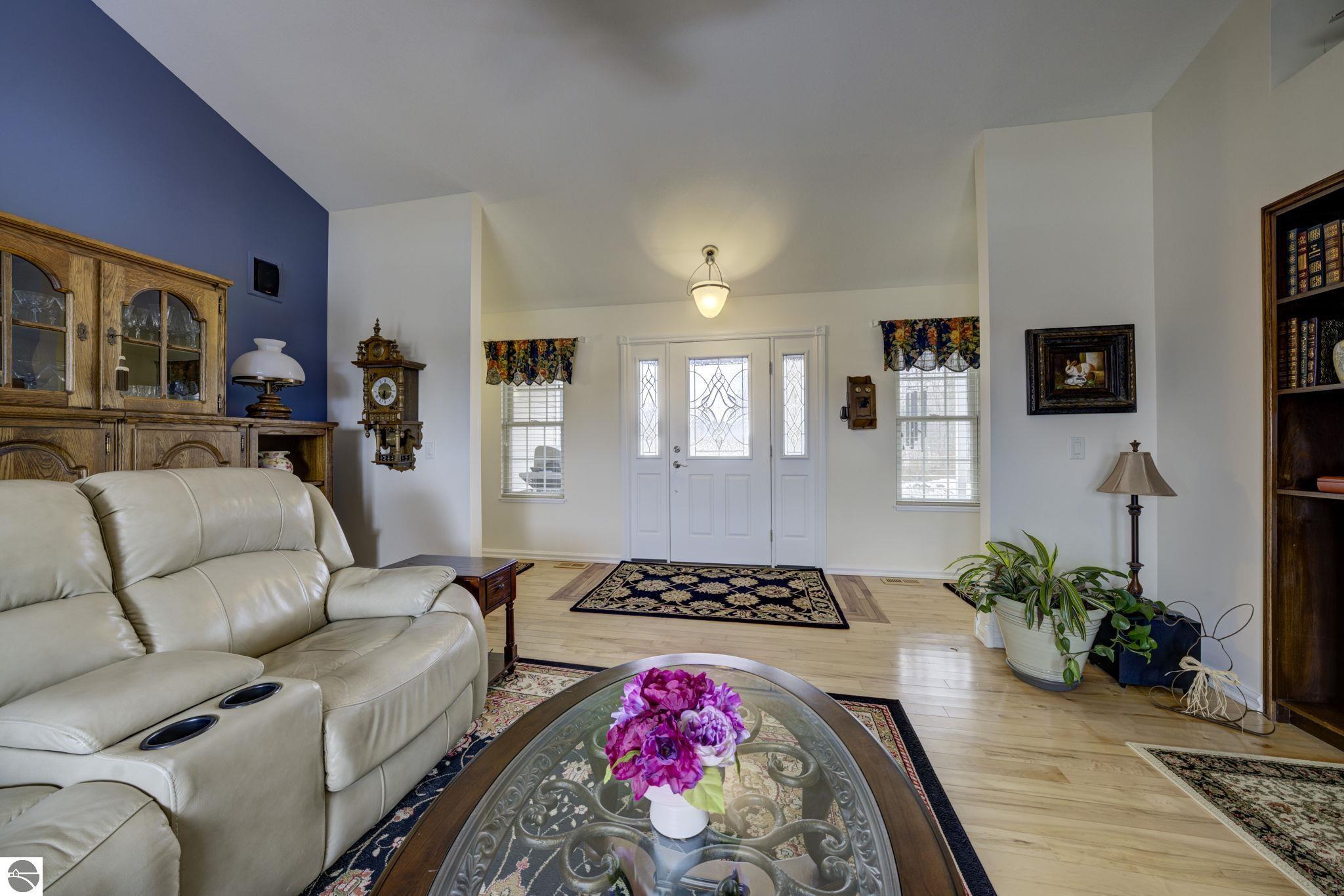 2567 N Evergreen Valley Drive