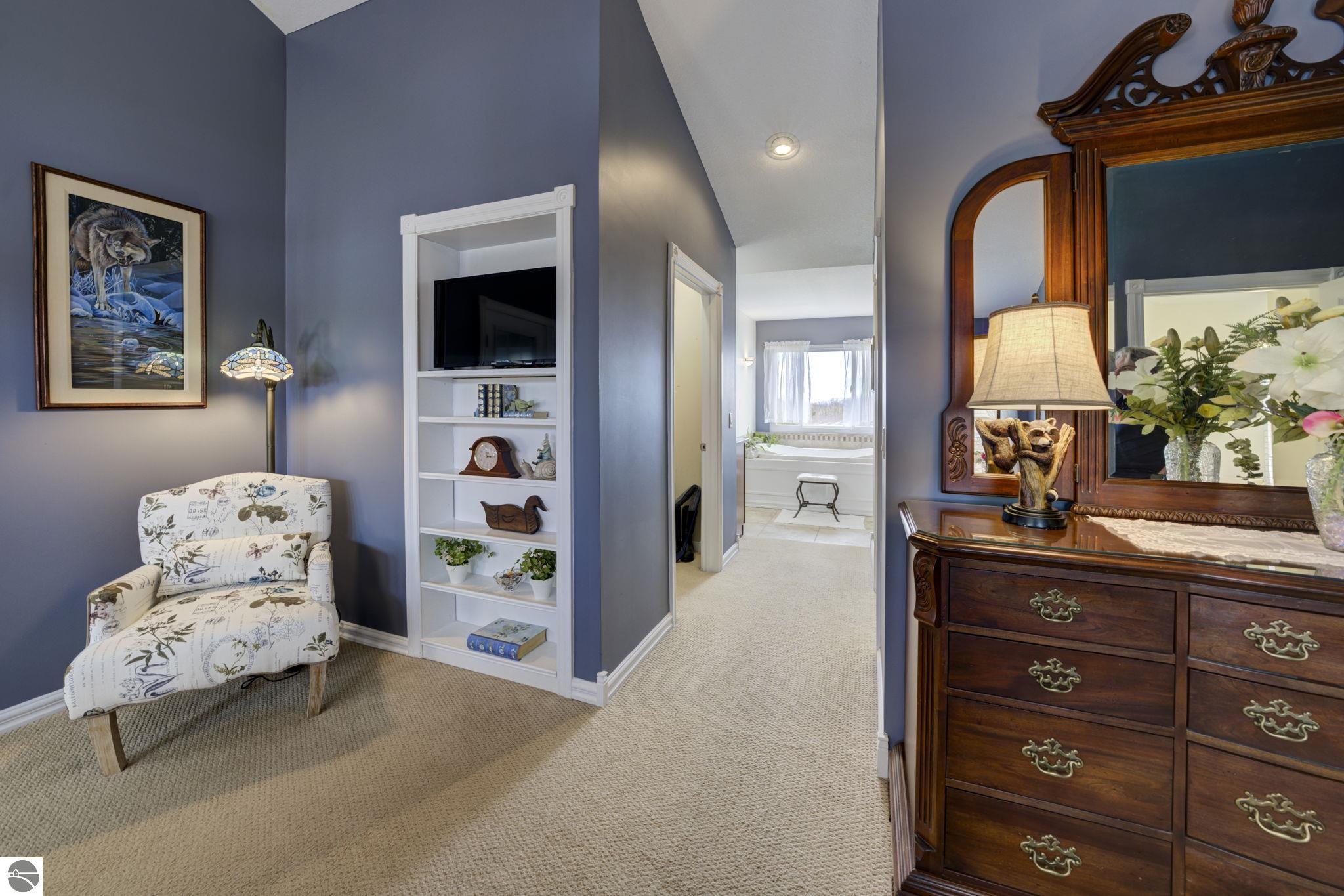 2567 N Evergreen Valley Drive