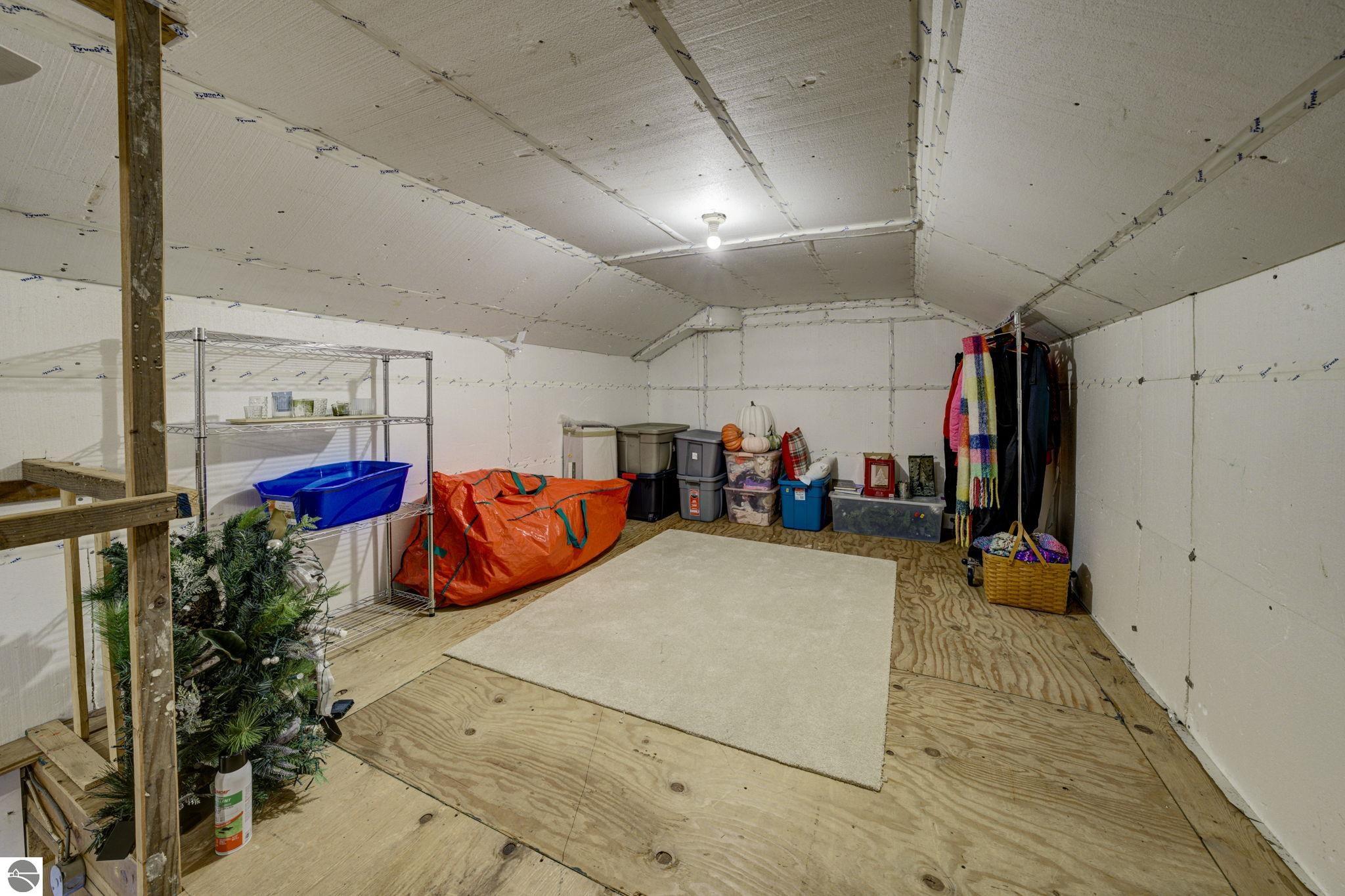 10220 S West Bay Shore Drive