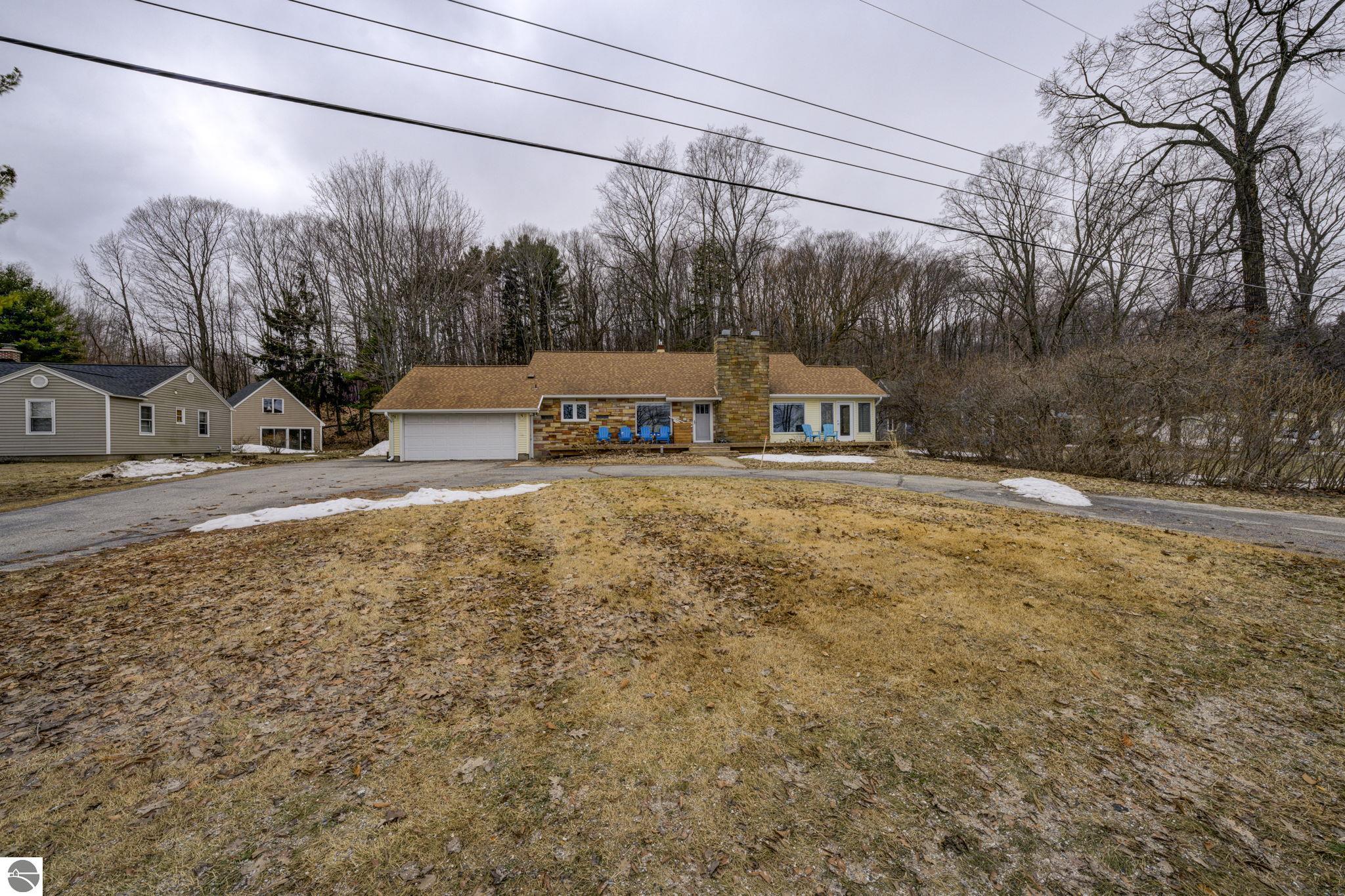 10220 S West Bay Shore Drive