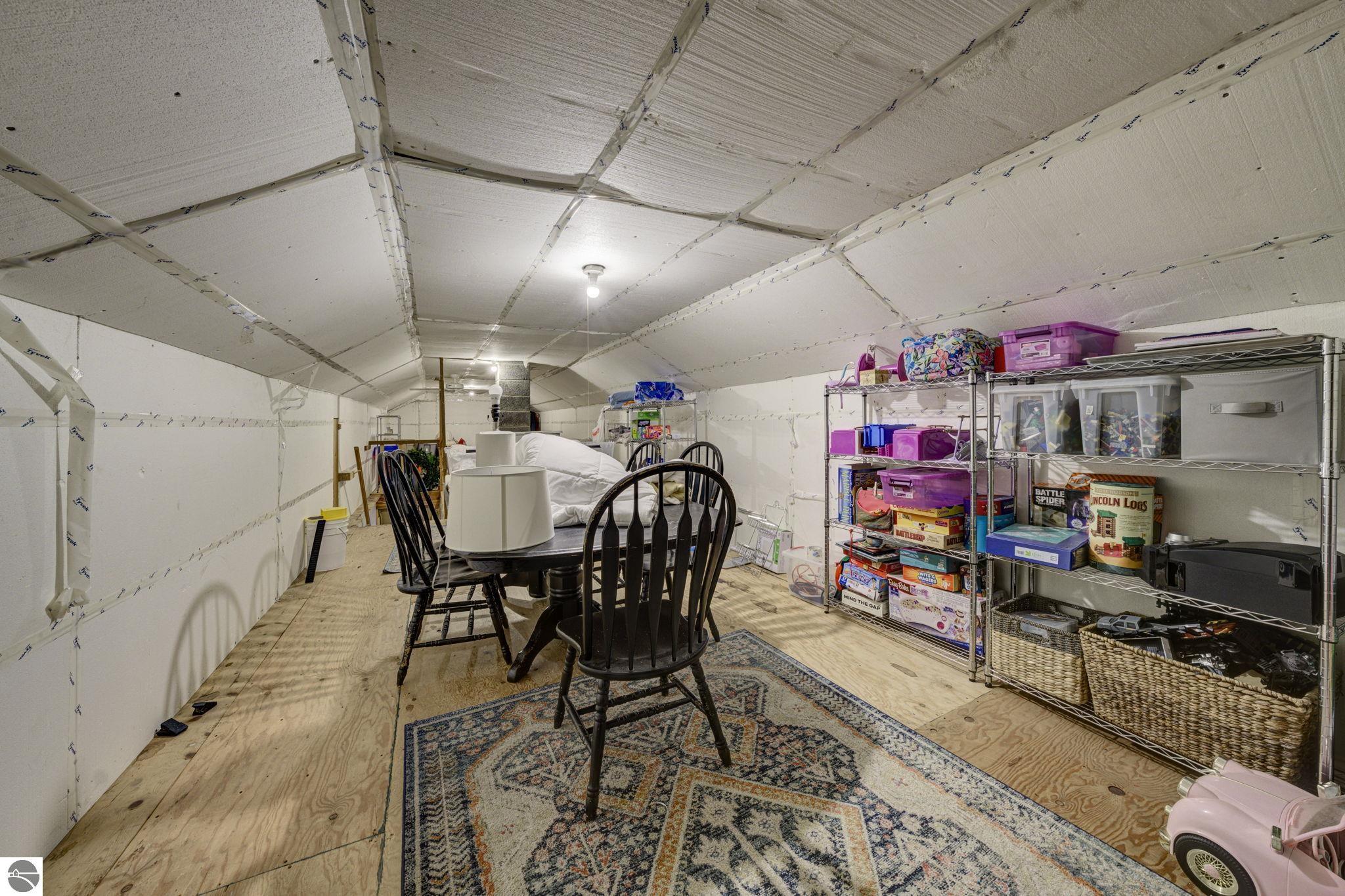 10220 S West Bay Shore Drive