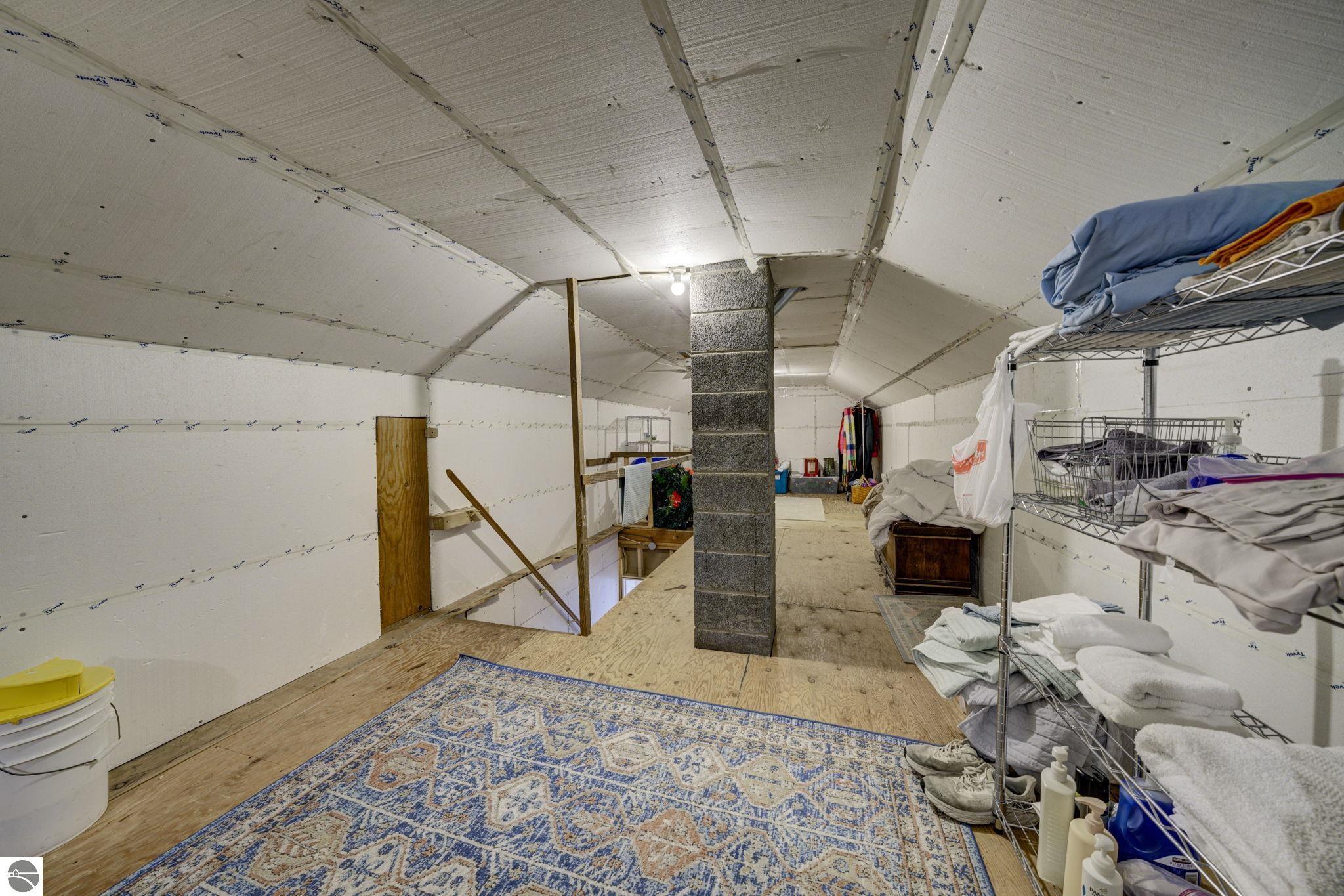 10220 S West Bay Shore Drive