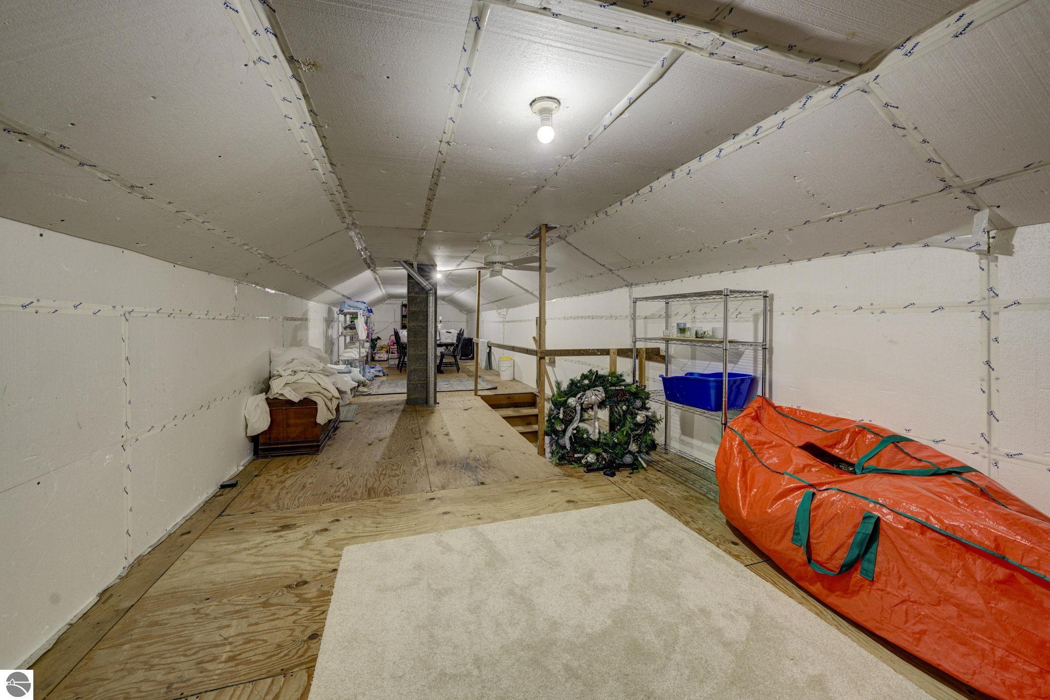 10220 S West Bay Shore Drive