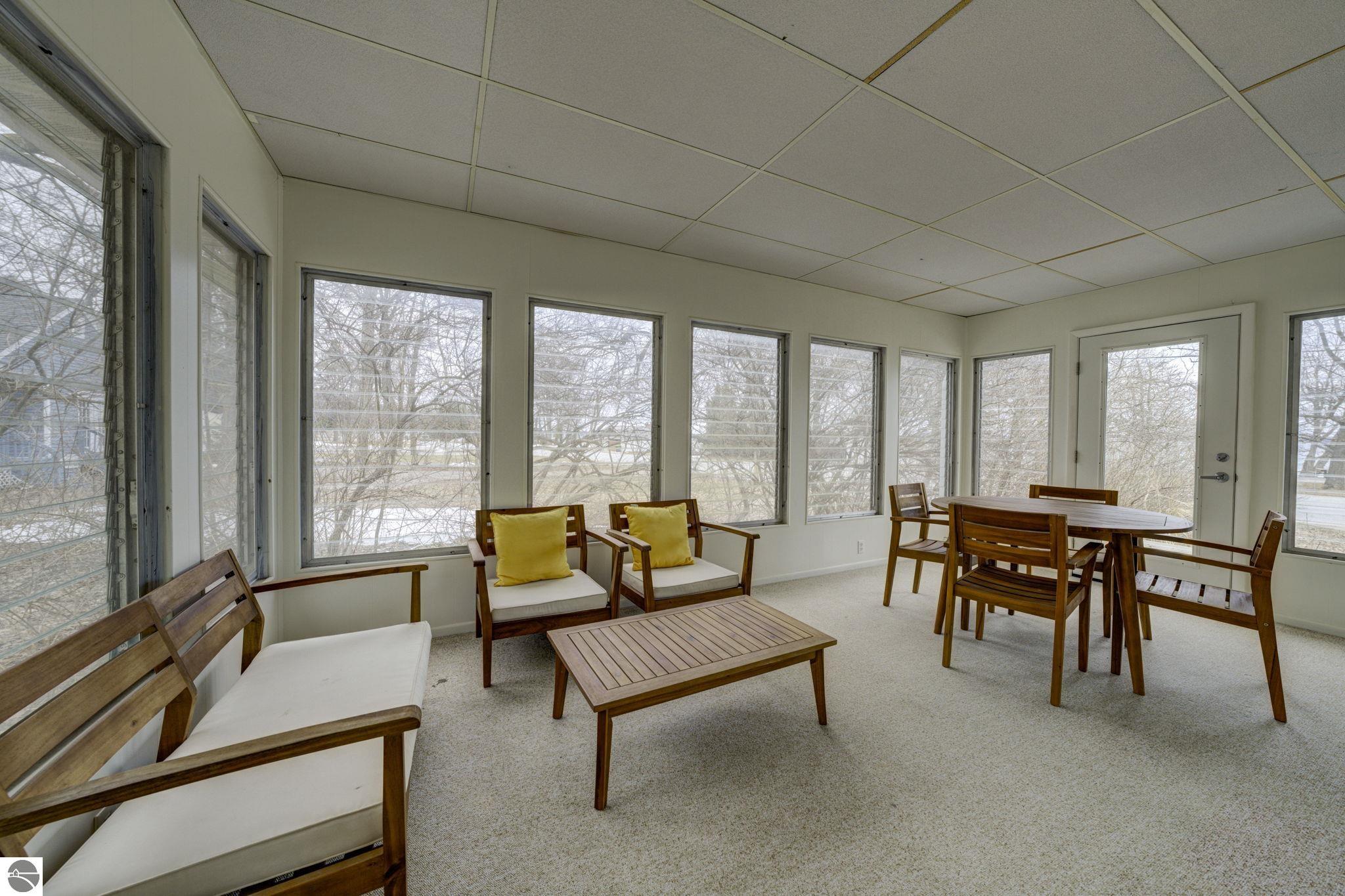 10220 S West Bay Shore Drive