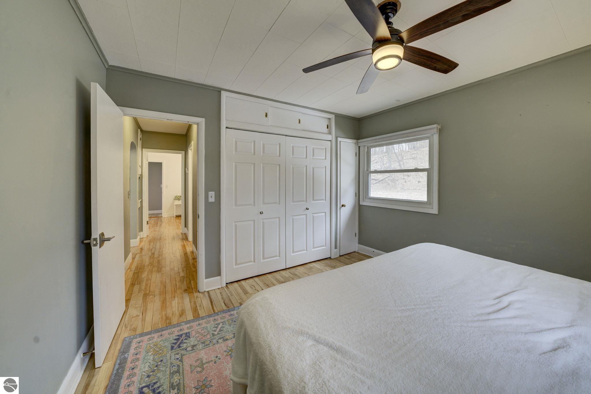 10220 S West Bay Shore Drive