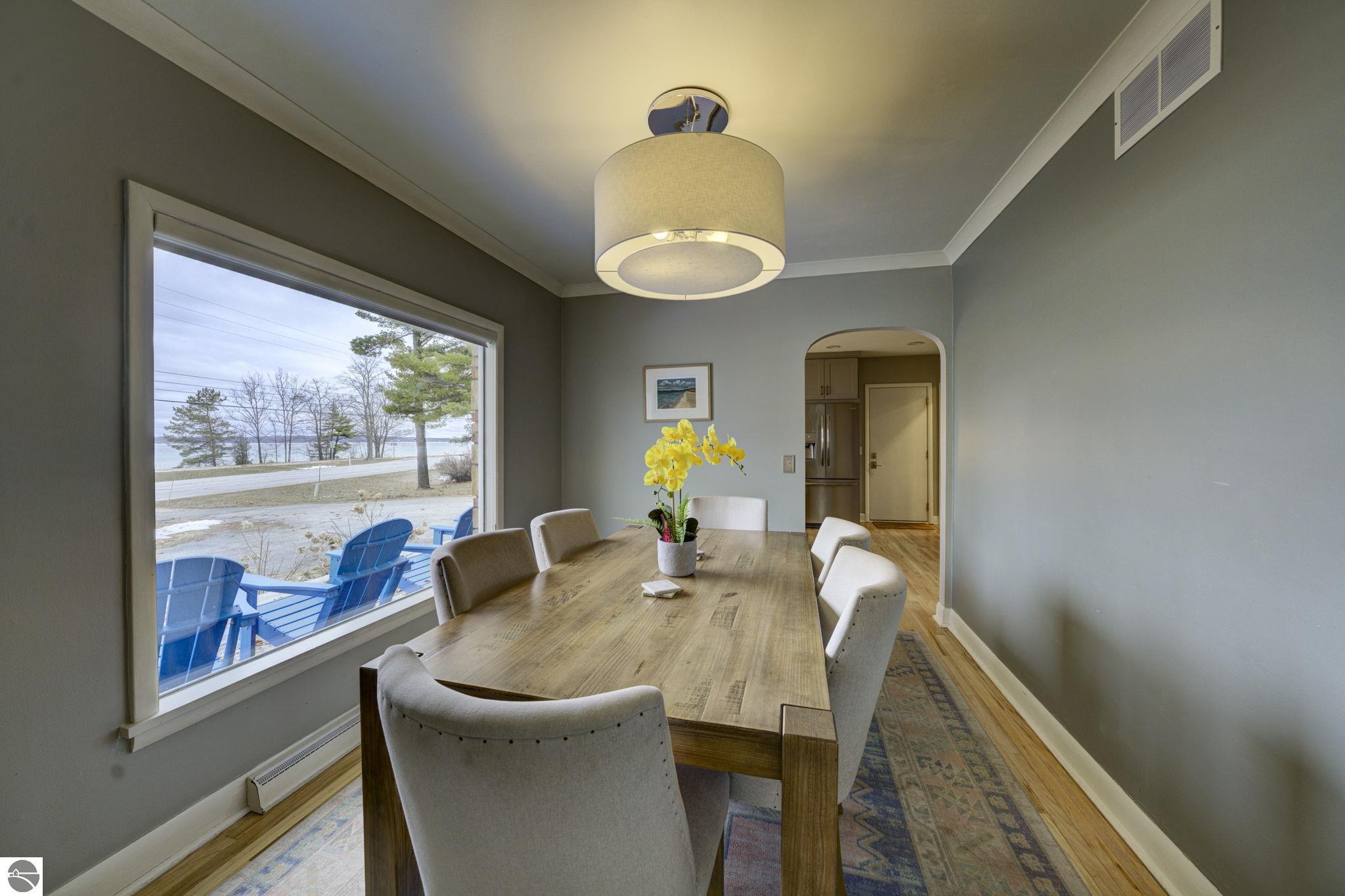 10220 S West Bay Shore Drive