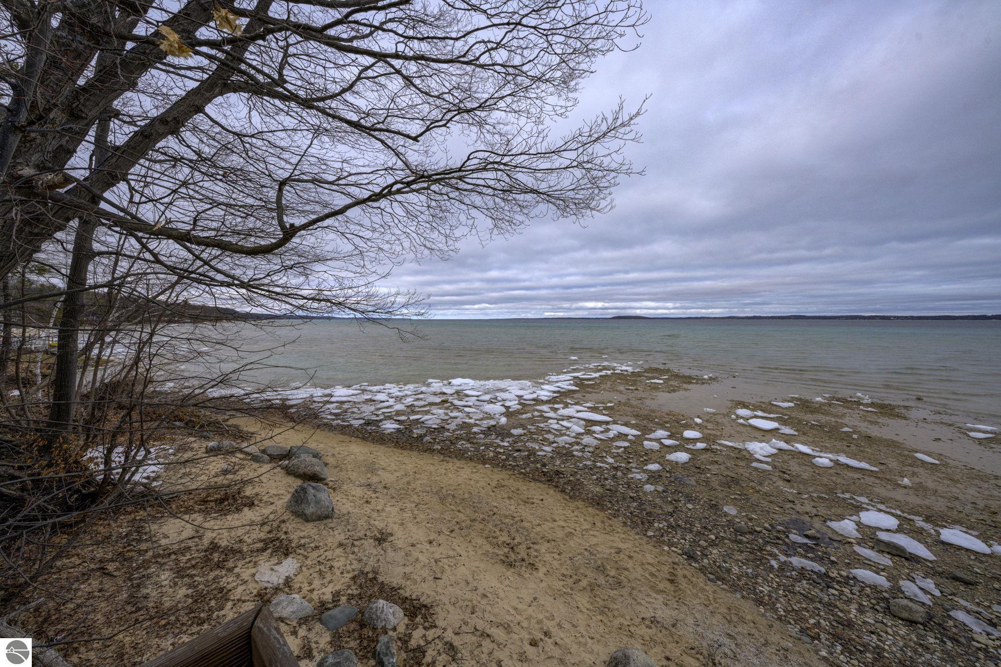 10220 S West Bay Shore Drive