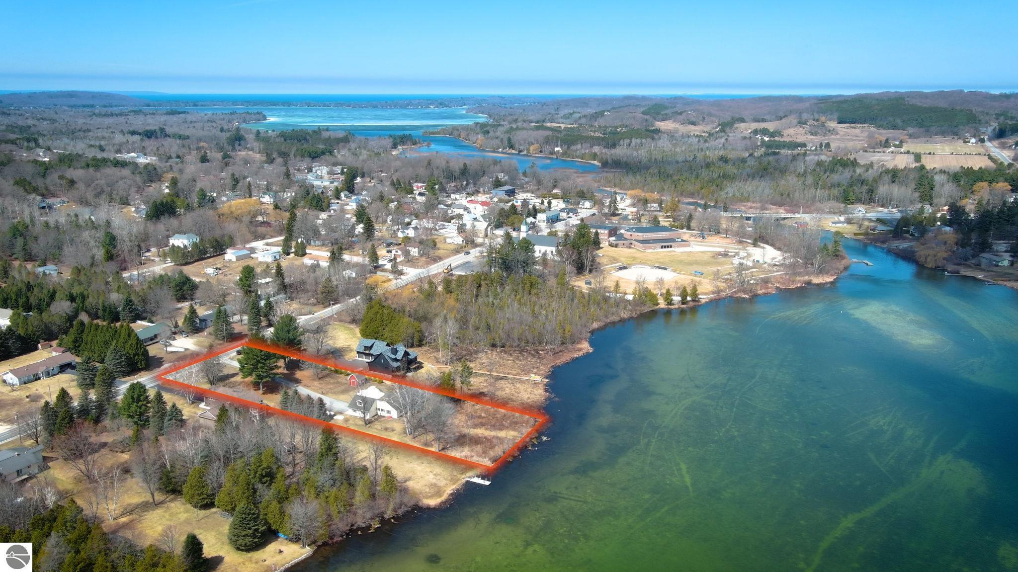 533 S Lake Shore Drive