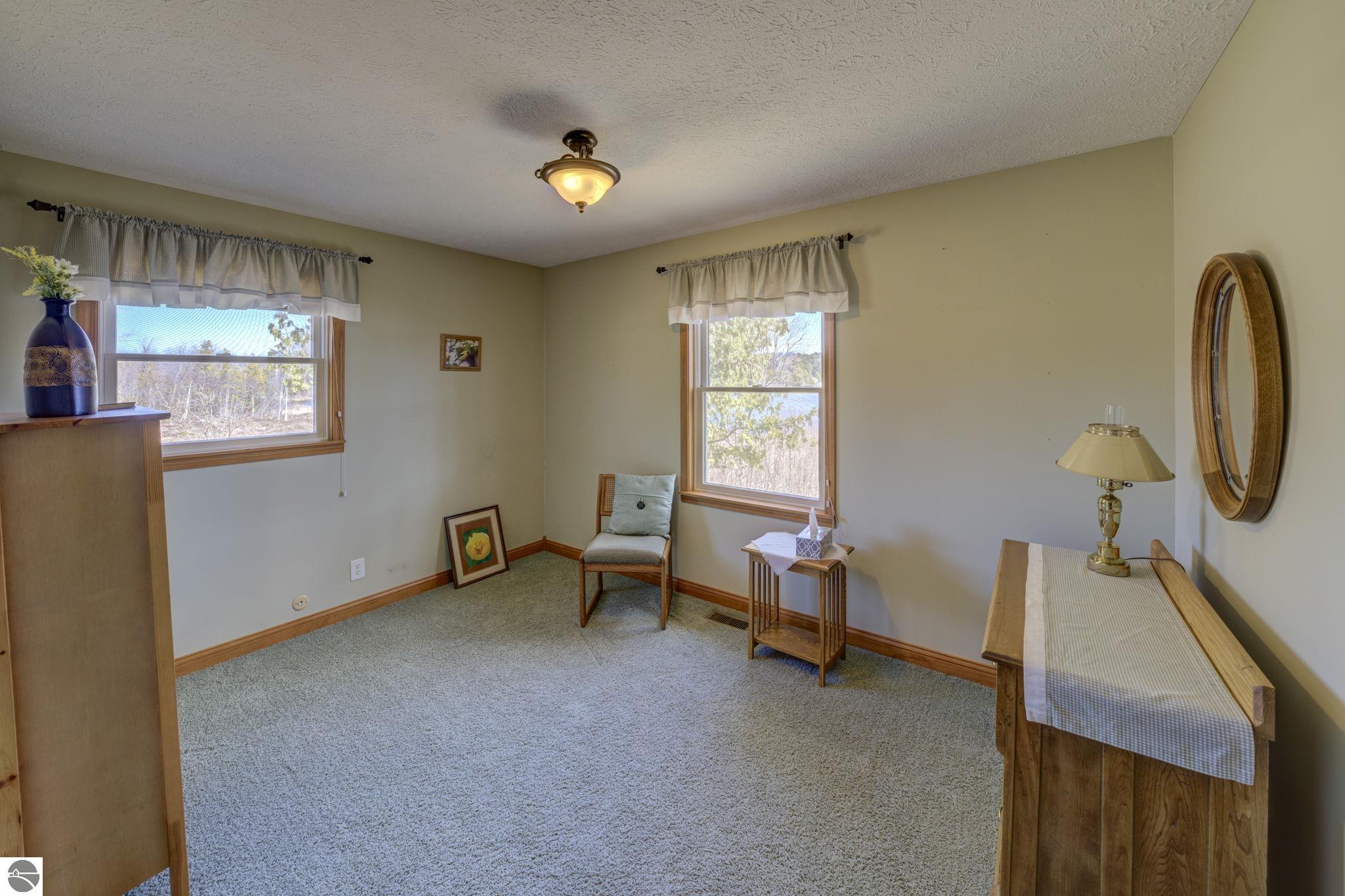 533 S Lake Shore Drive