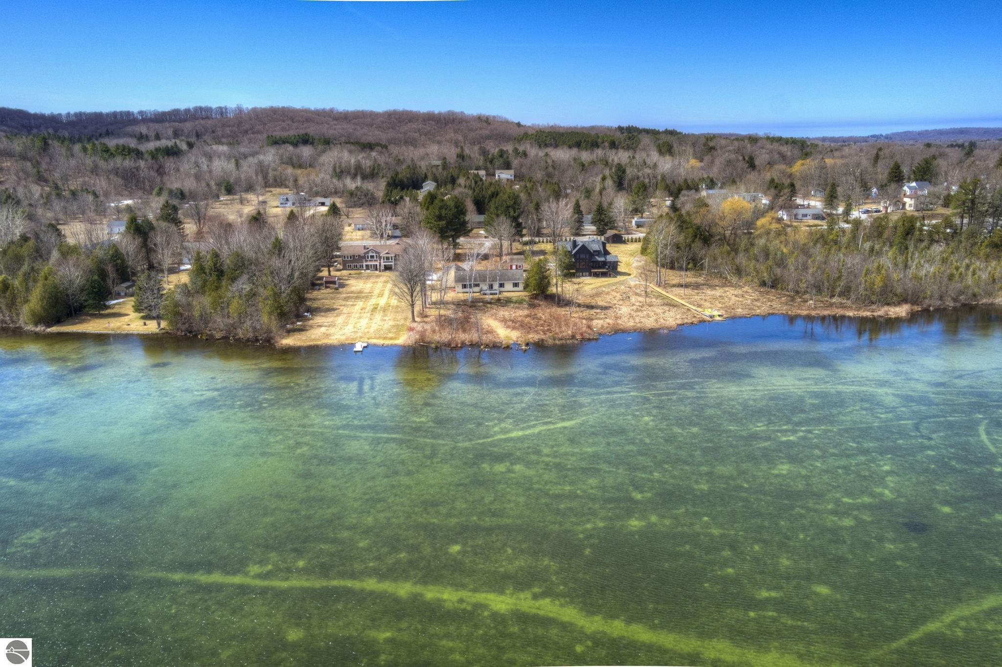 533 S Lake Shore Drive