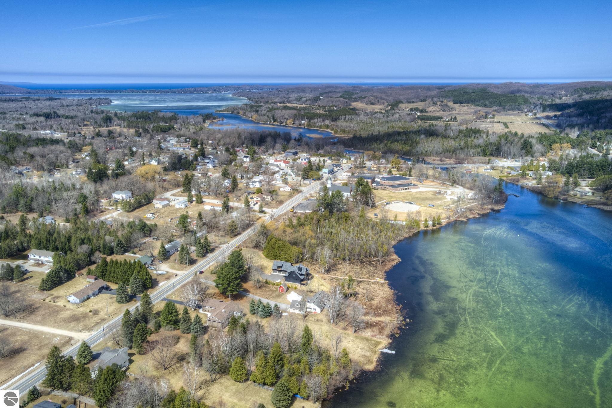 533 S Lake Shore Drive