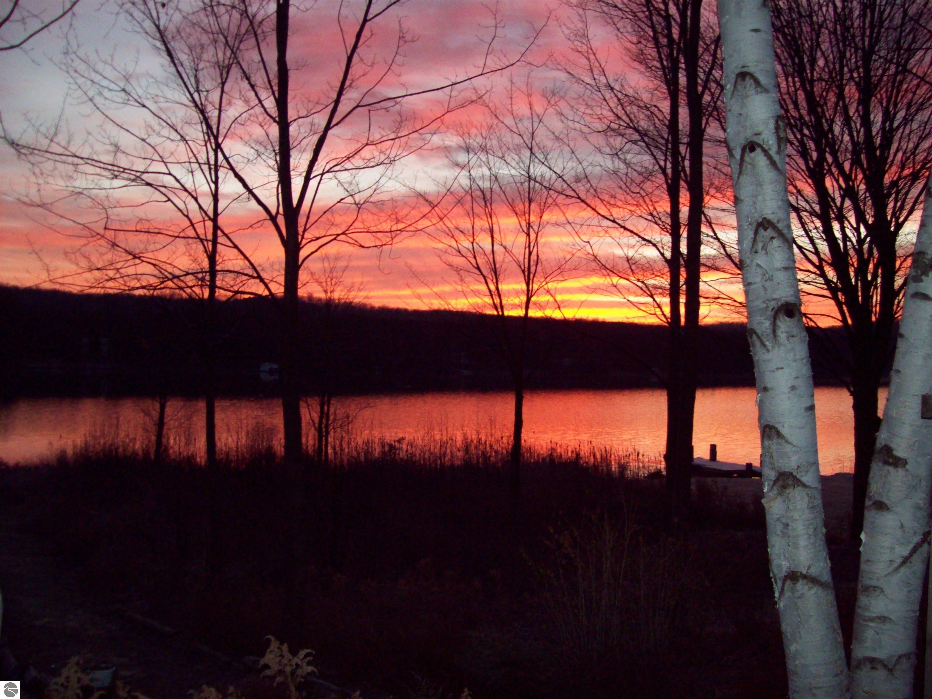 533 S Lake Shore Drive