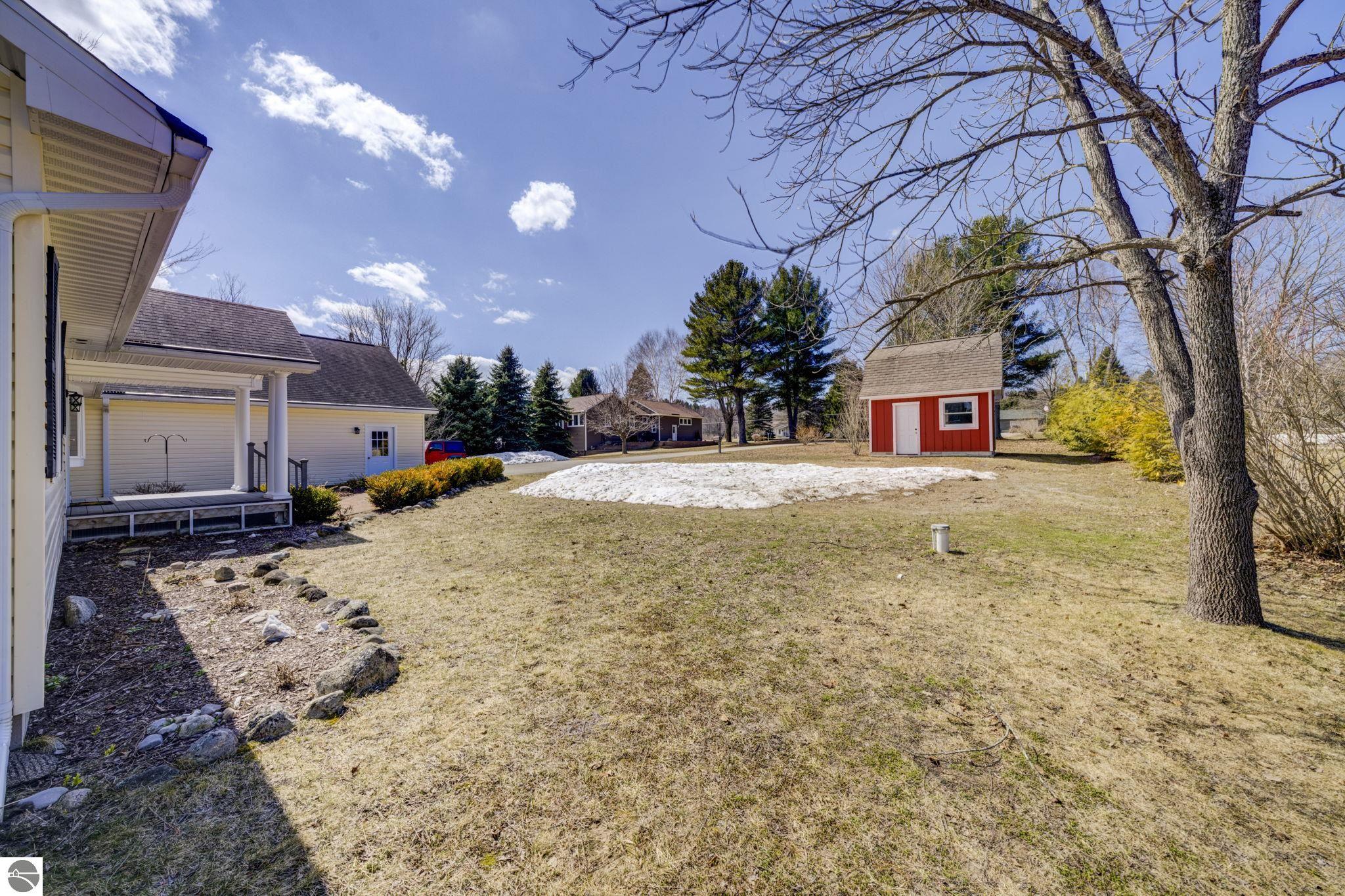 533 S Lake Shore Drive