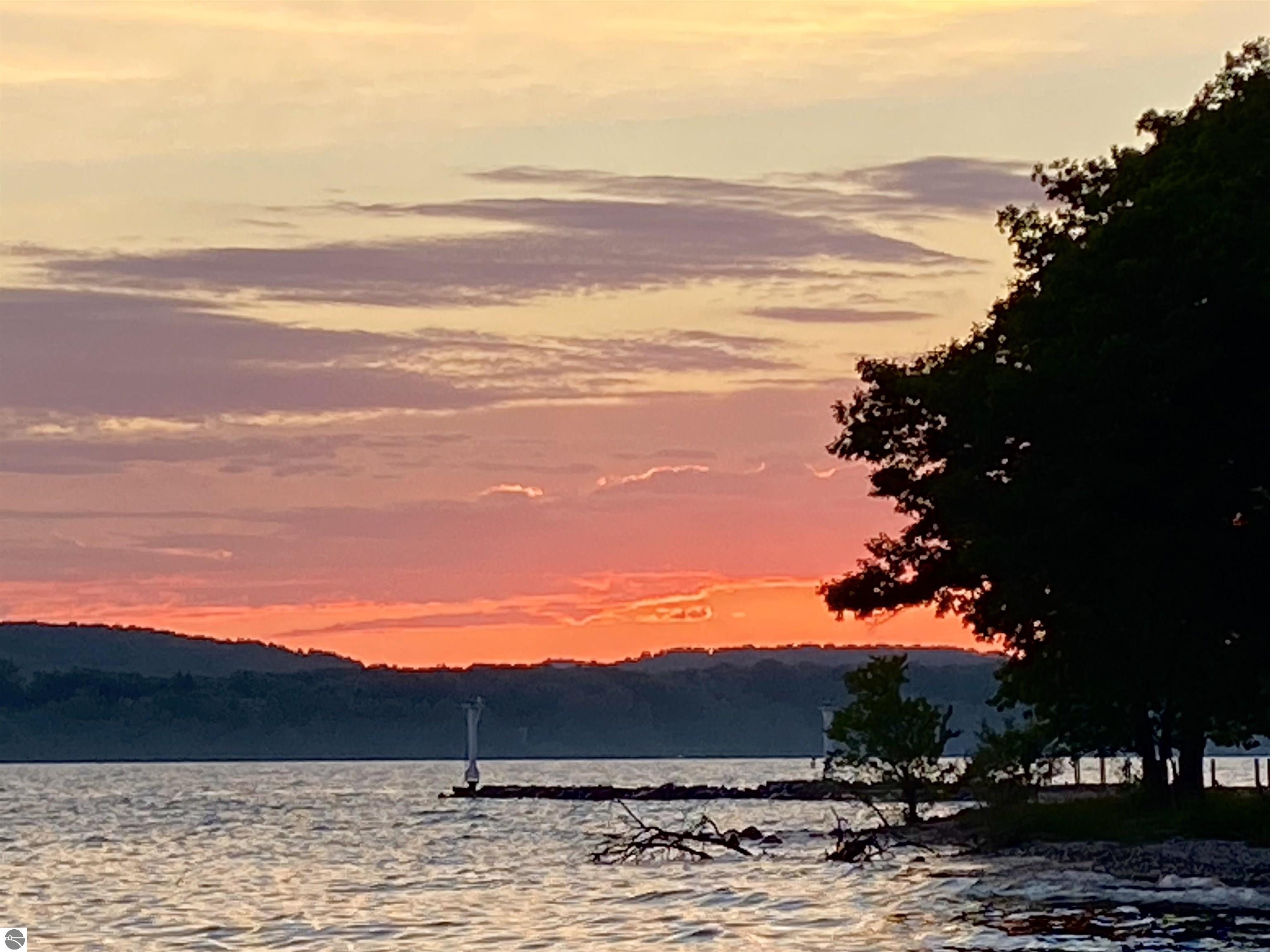 4152 N Omena Point Road