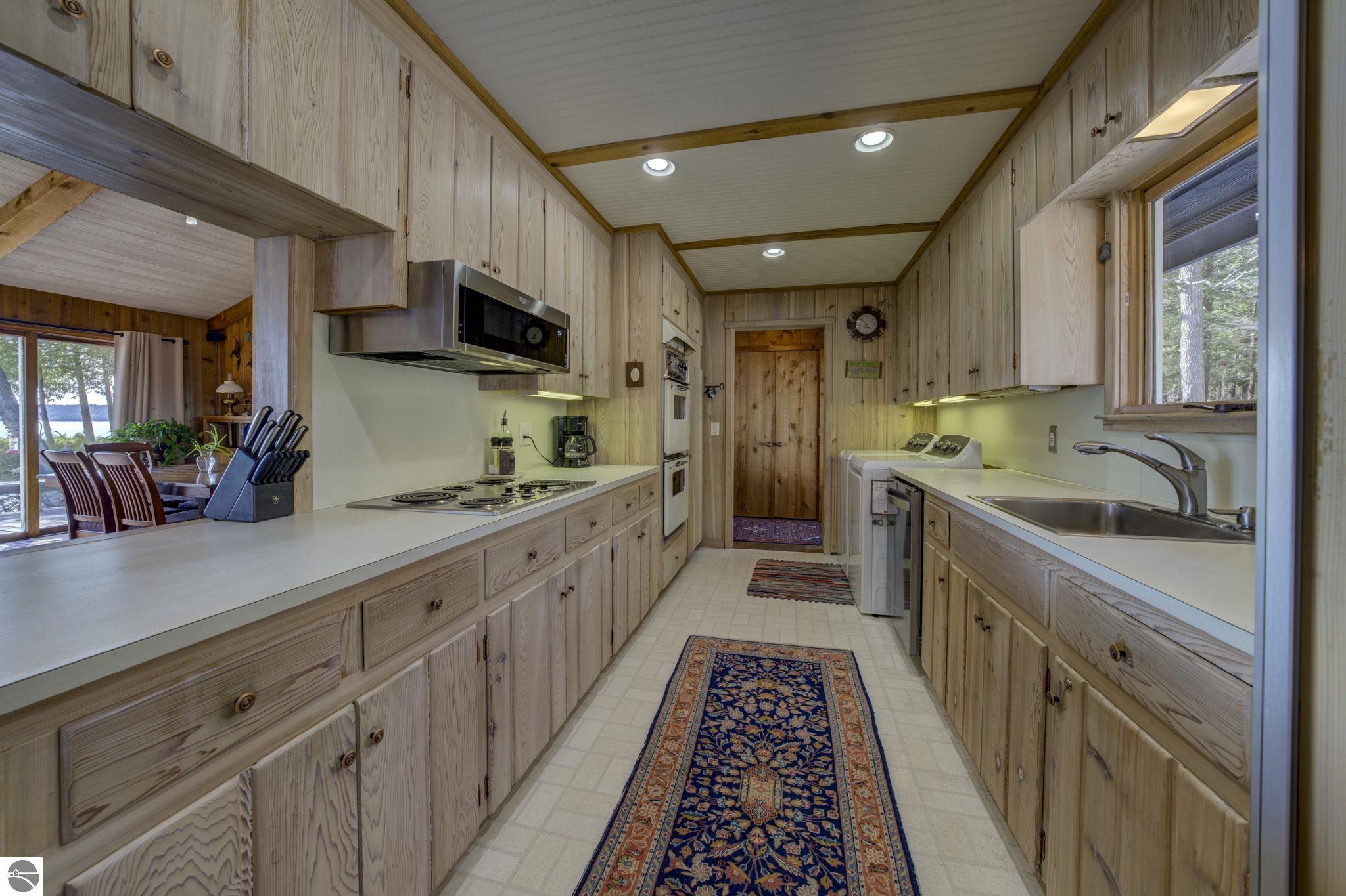 4152 N Omena Point Road