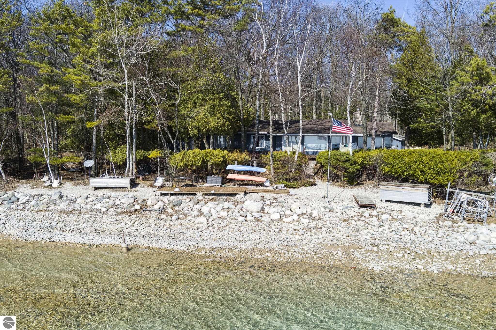 4152 N Omena Point Road