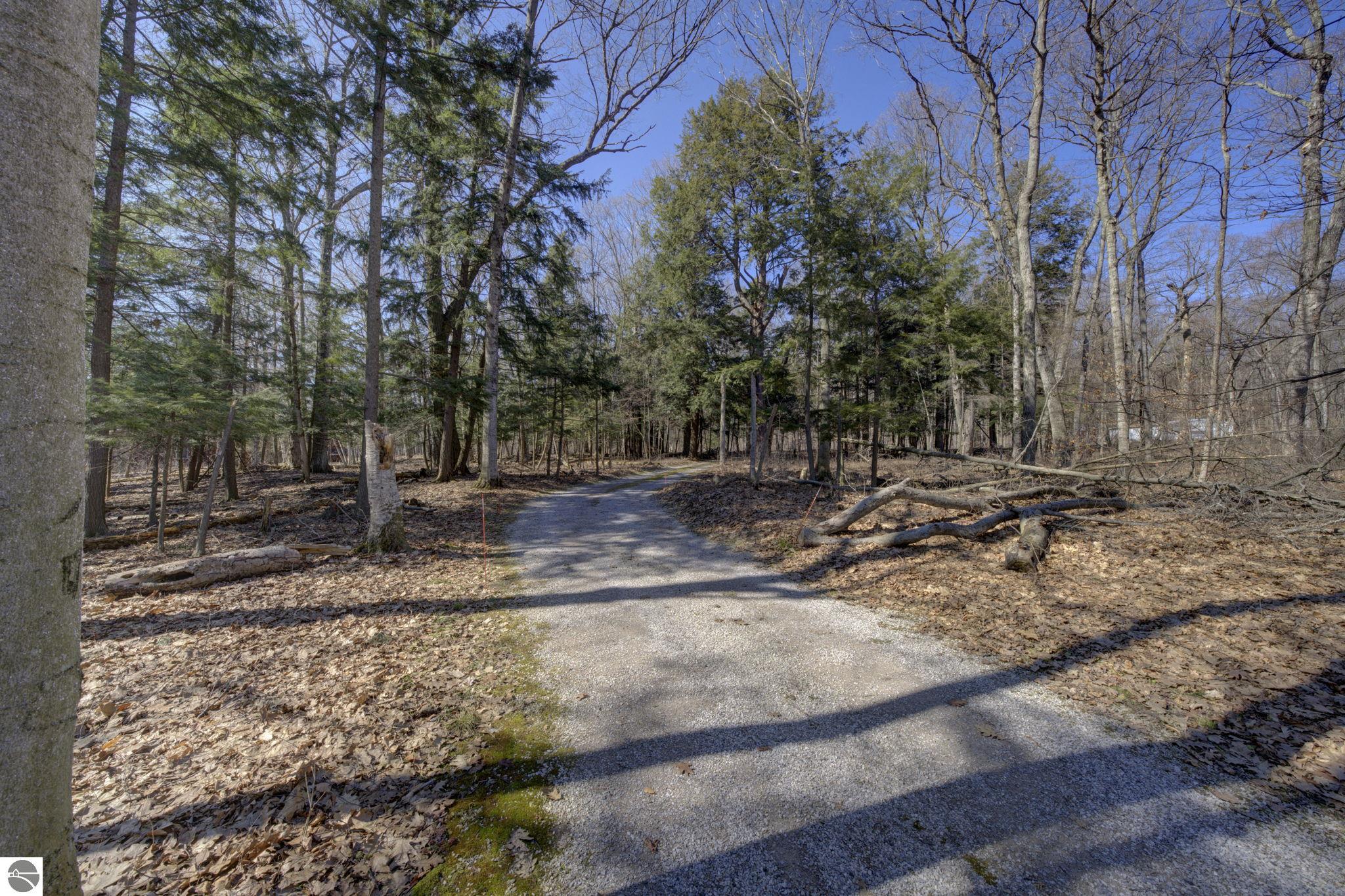 4152 N Omena Point Road