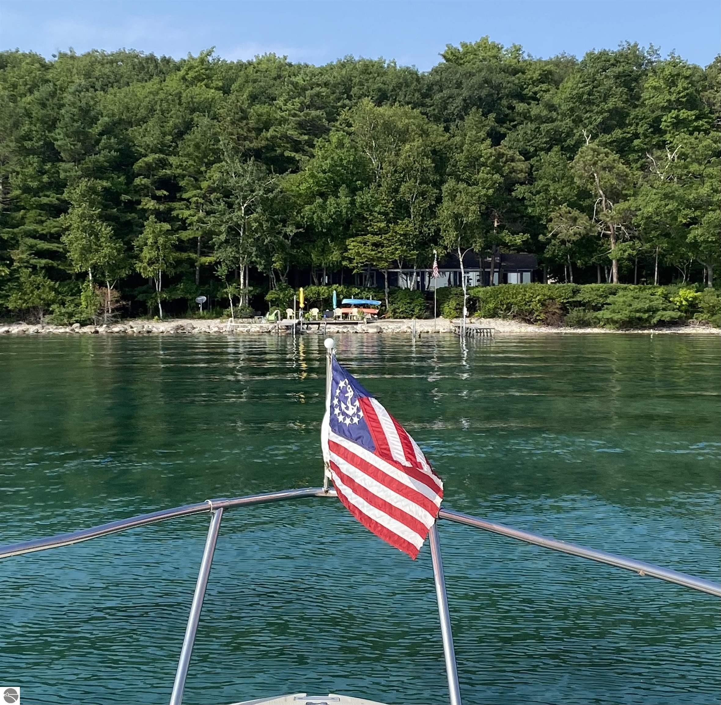 4152 N Omena Point Road