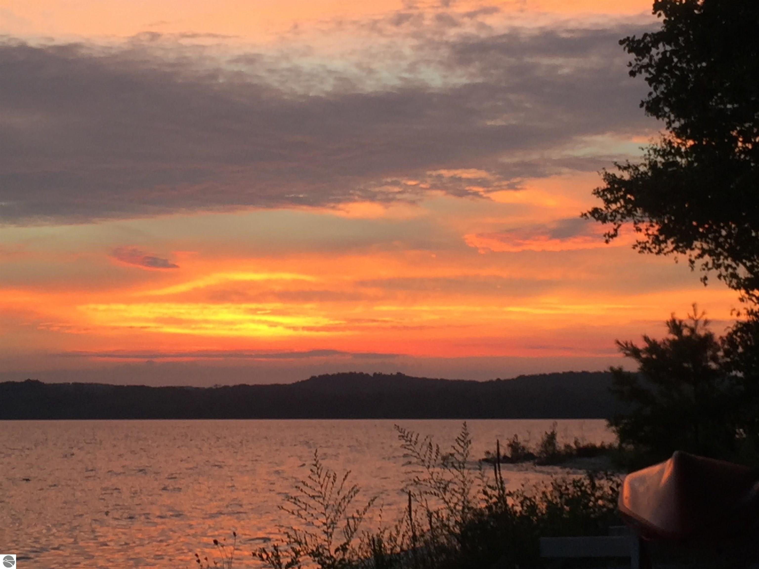 4152 N Omena Point Road