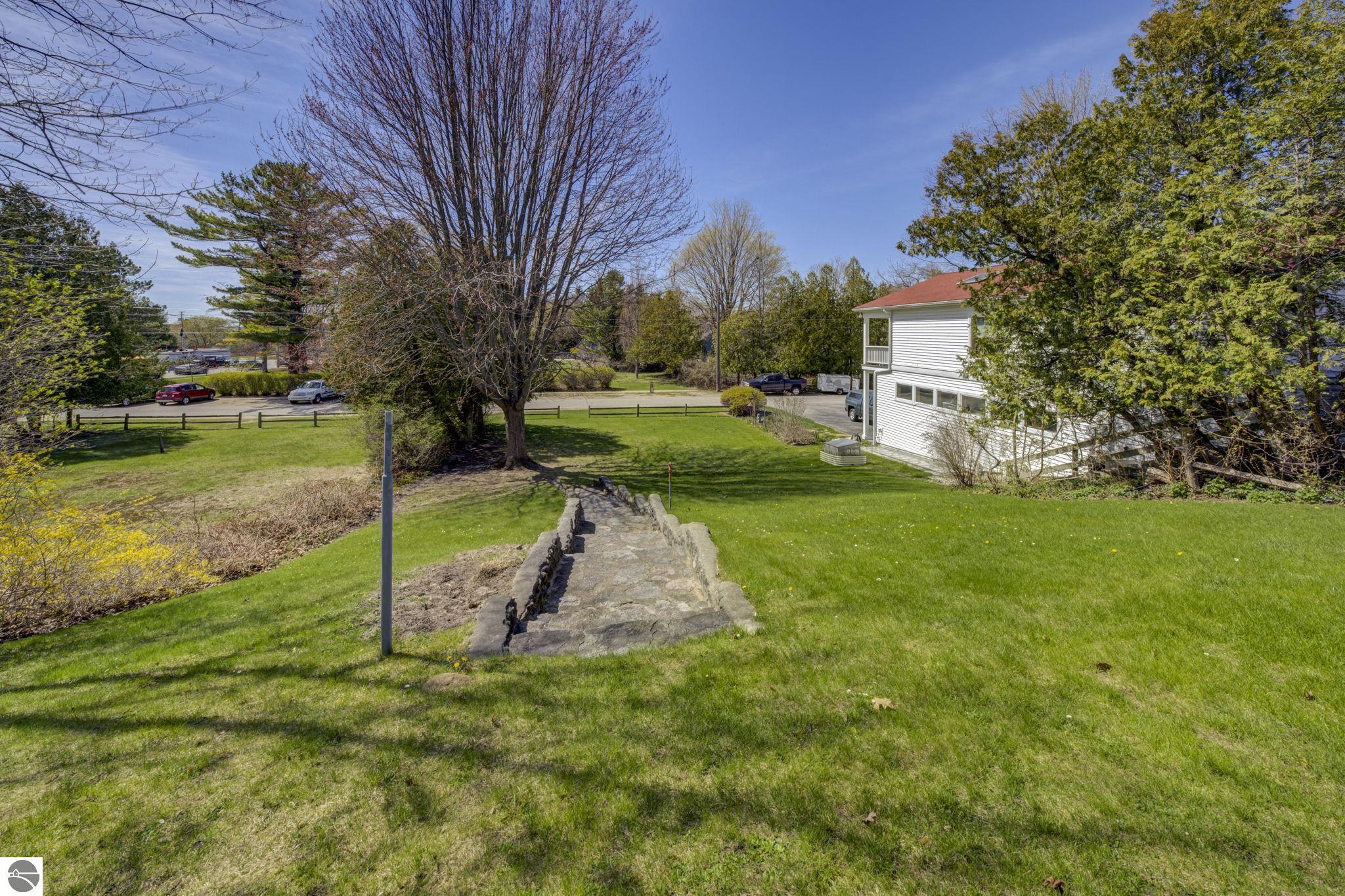205 N Second Street