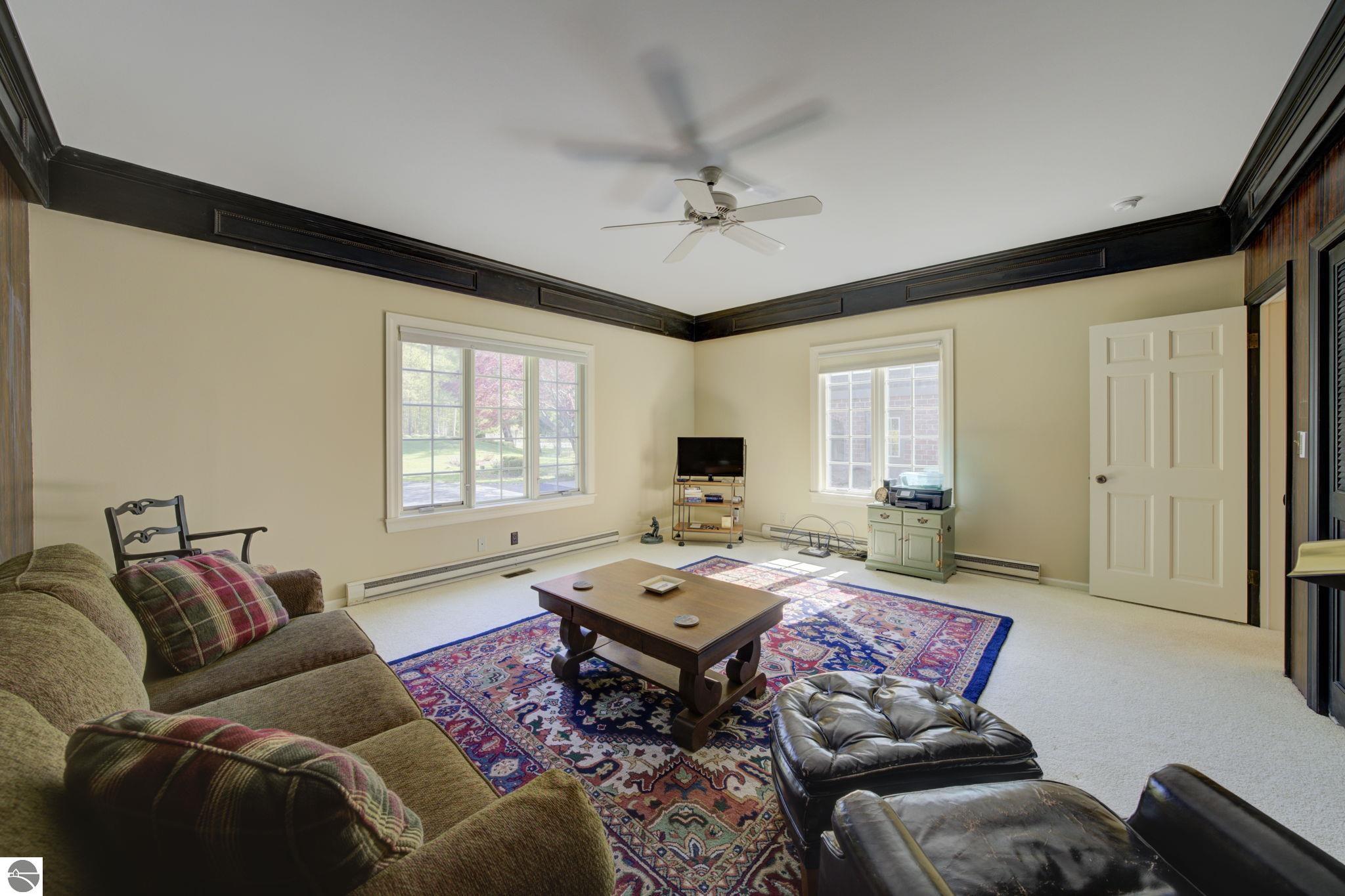 4868 W Whispering Pines Lane