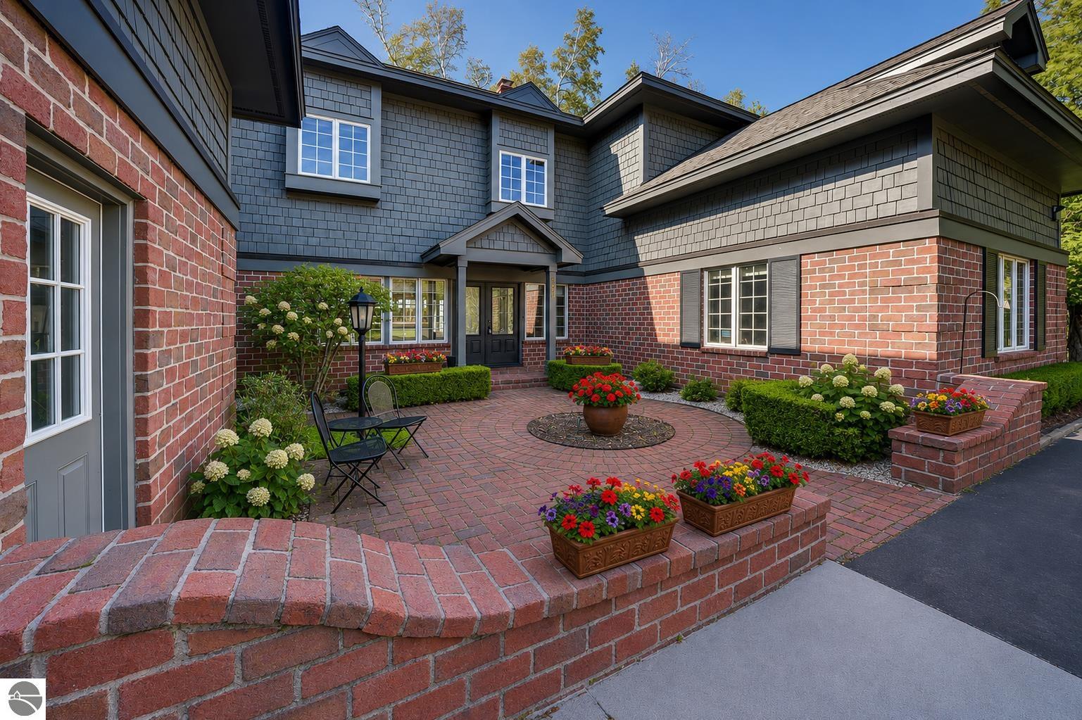 4868 W Whispering Pines Lane