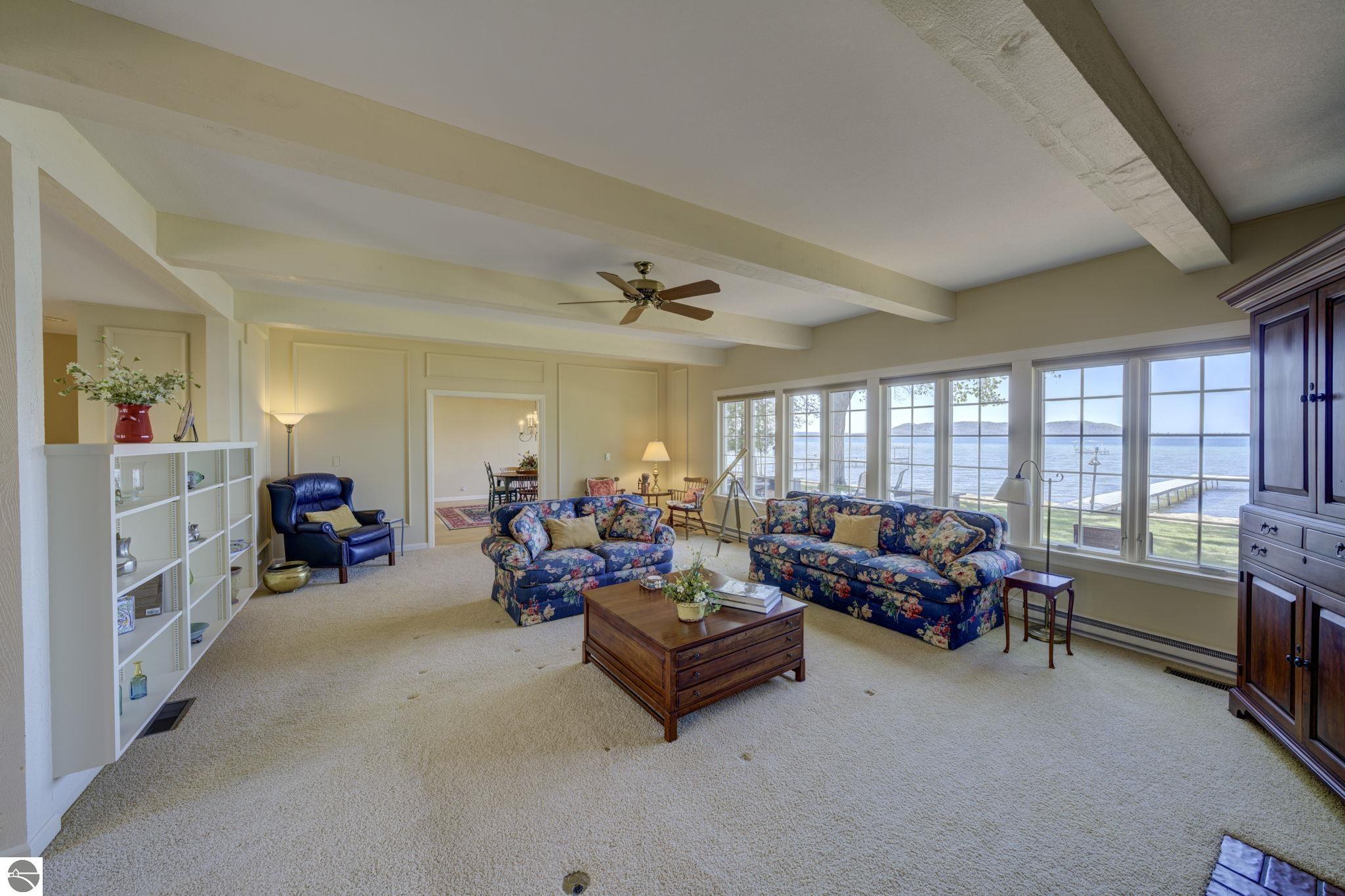 4868 W Whispering Pines Lane