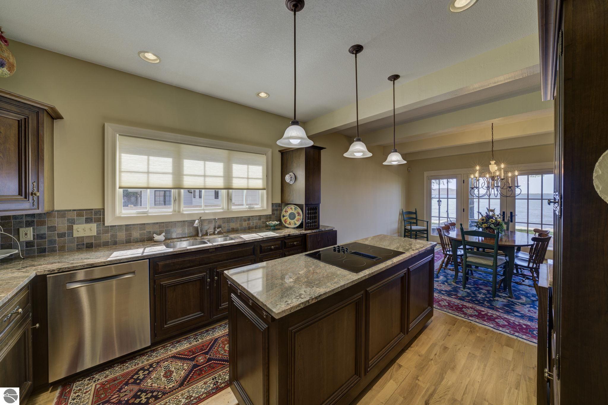4868 W Whispering Pines Lane