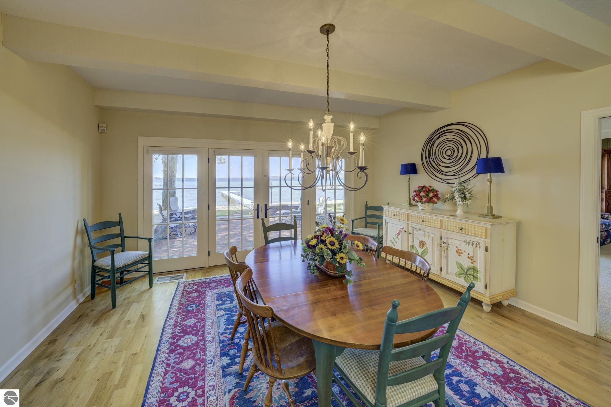 4868 W Whispering Pines Lane