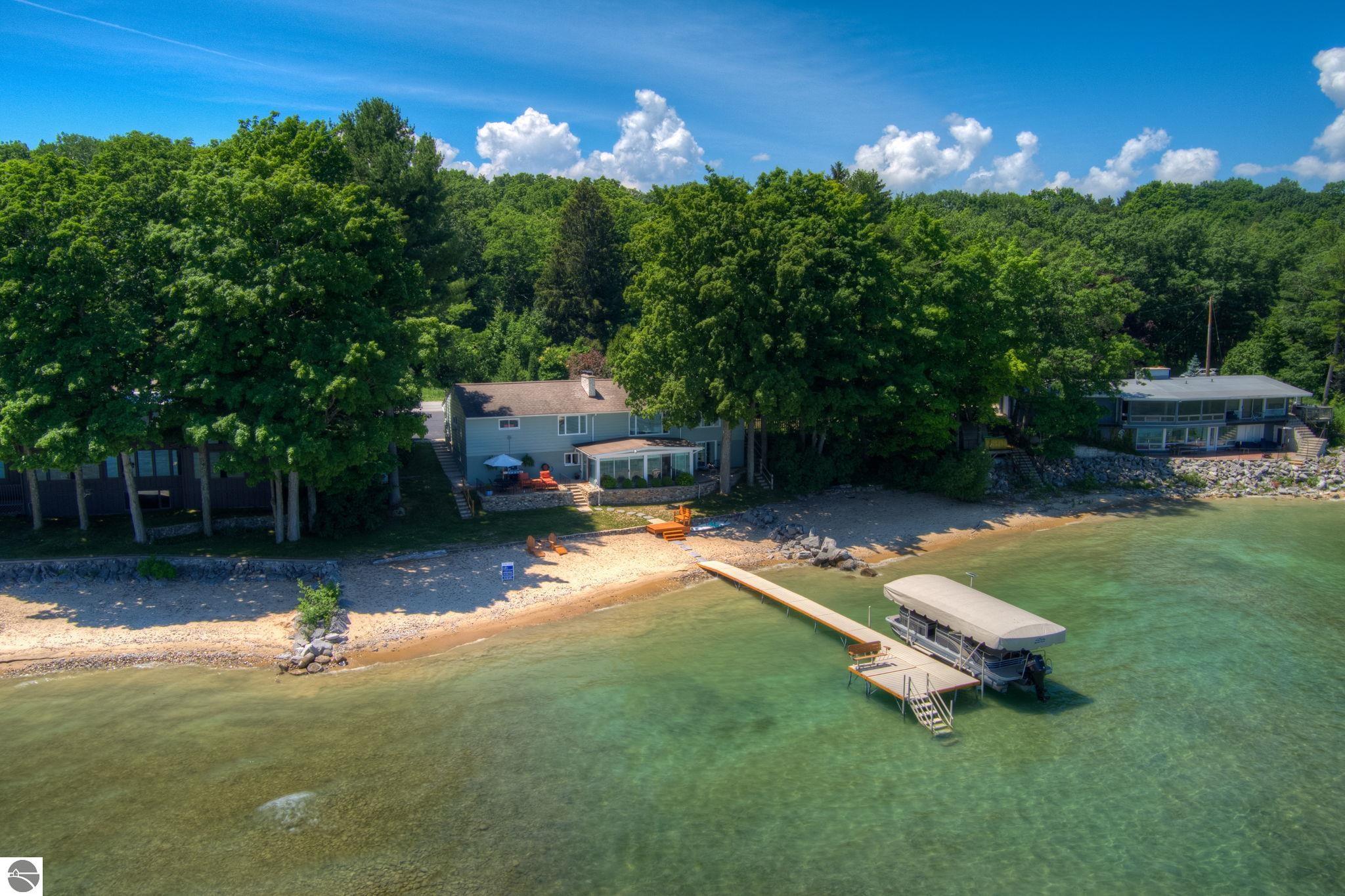 11711 S West Bay Shore Drive