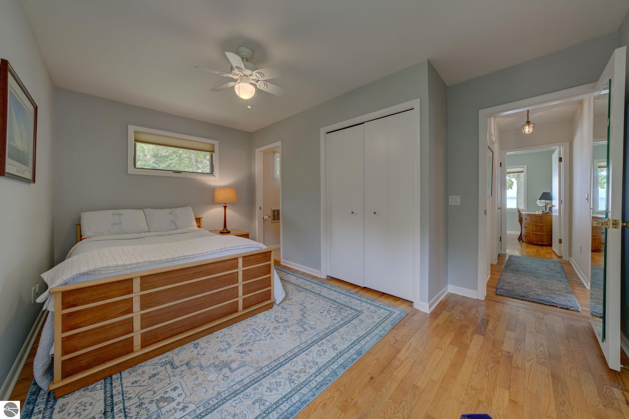 11711 S West Bay Shore Drive