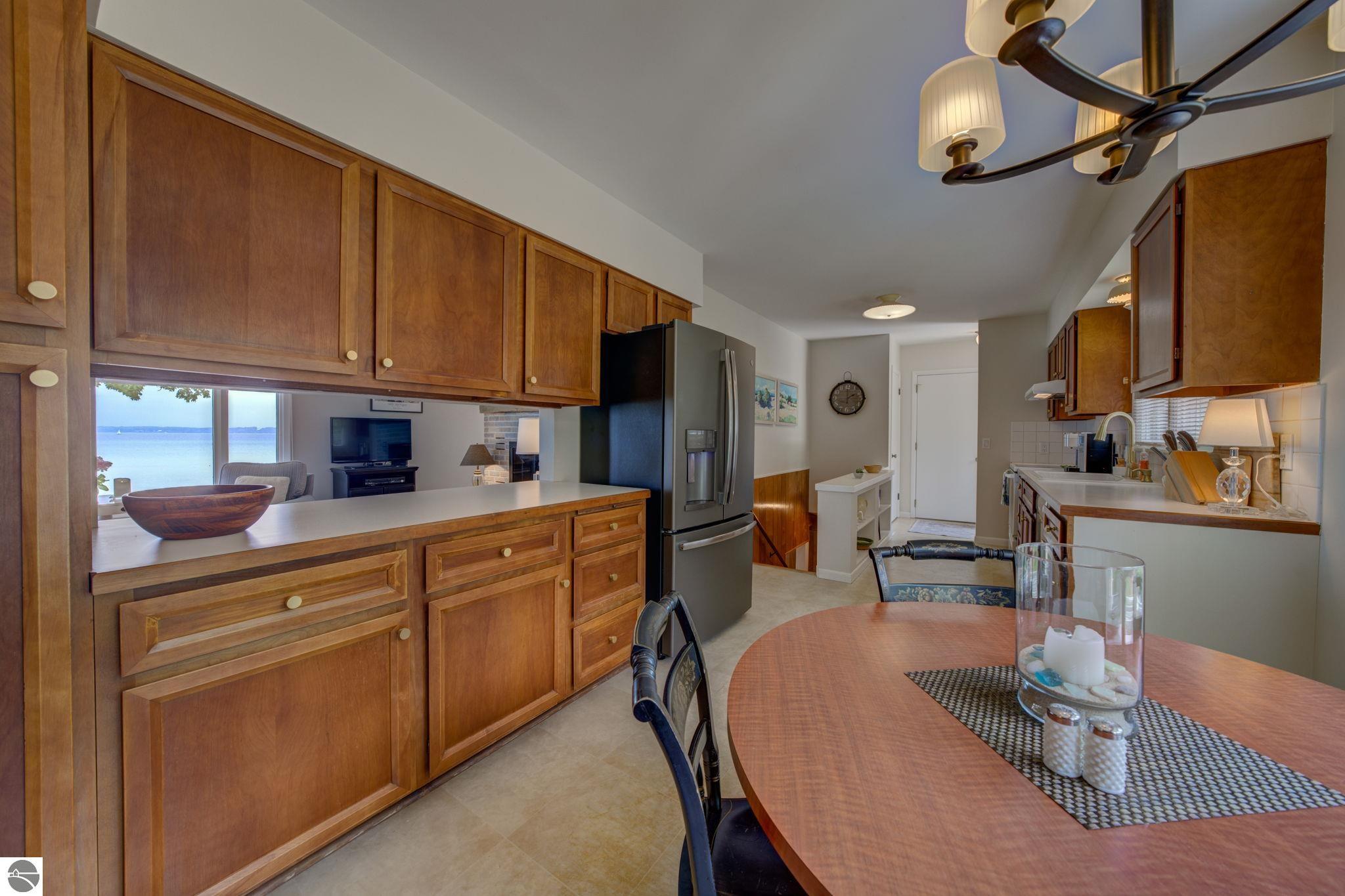 11711 S West Bay Shore Drive