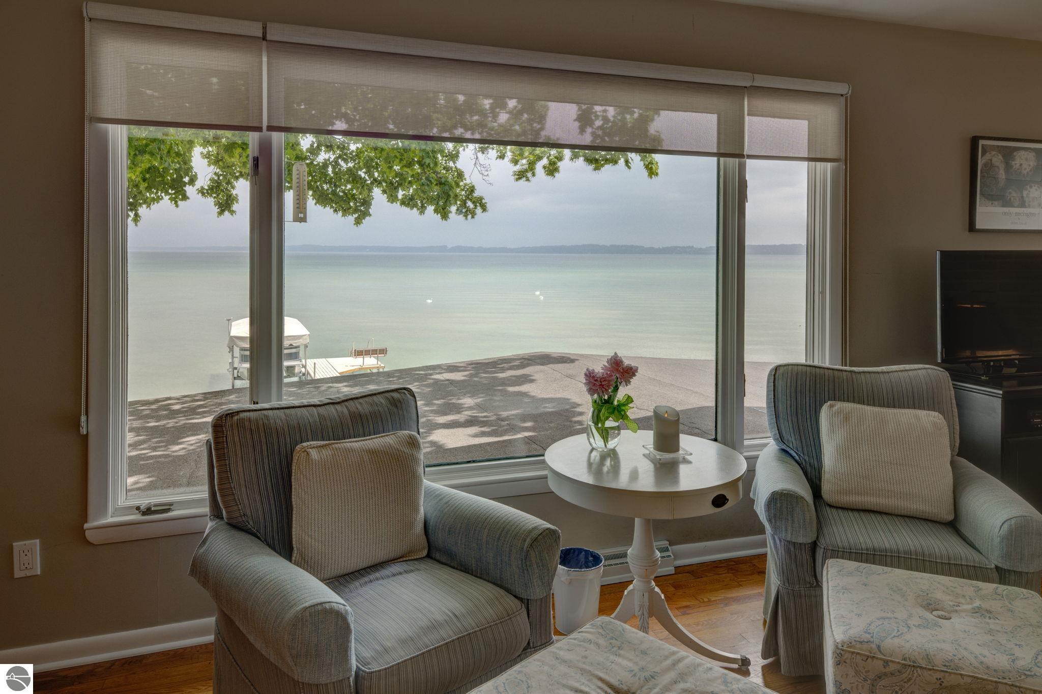 11711 S West Bay Shore Drive