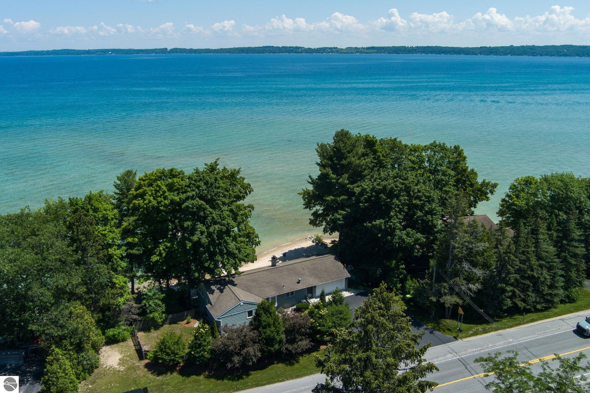 11711 S West Bay Shore Drive