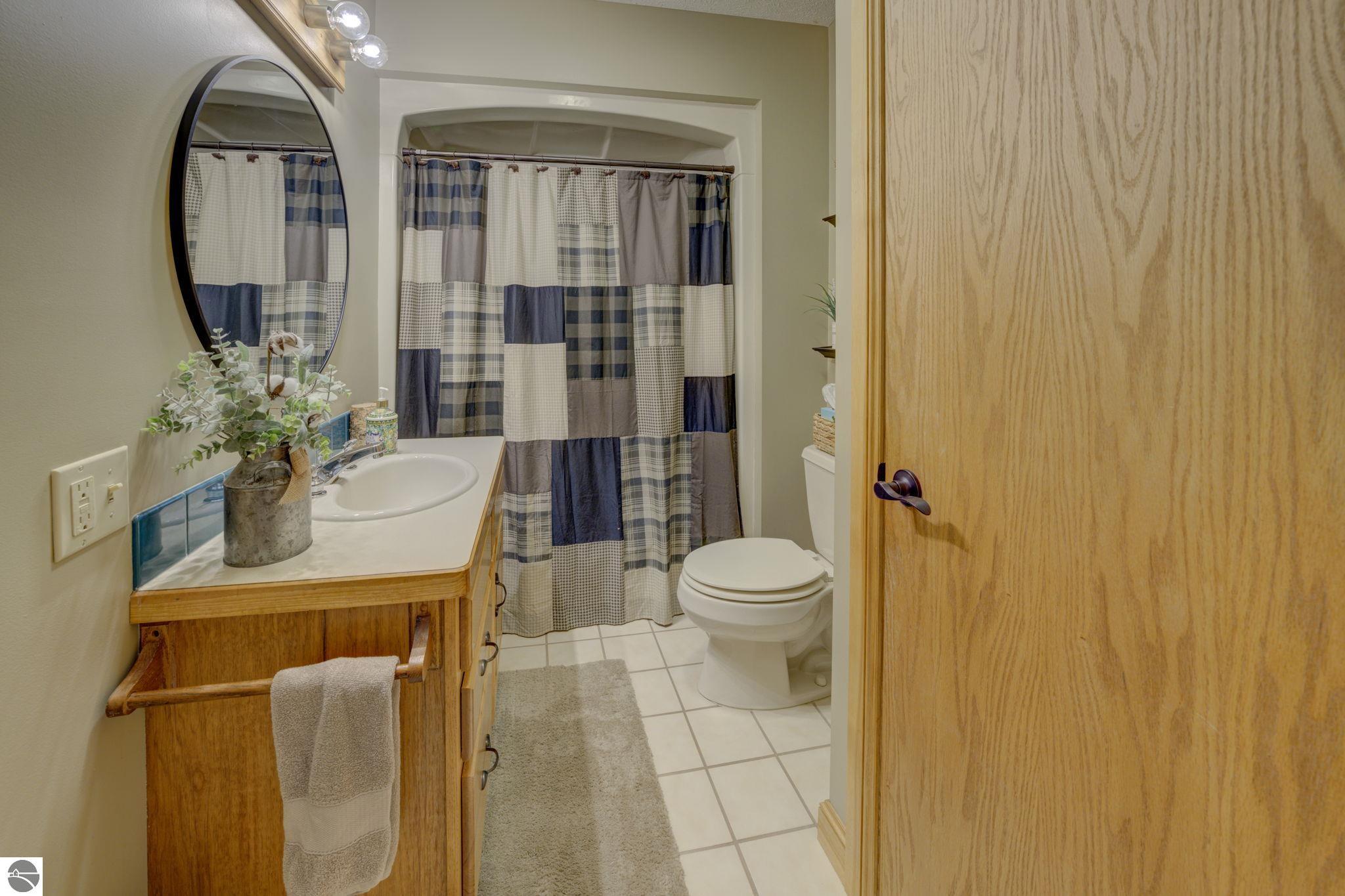 244 W Kasson Center Road