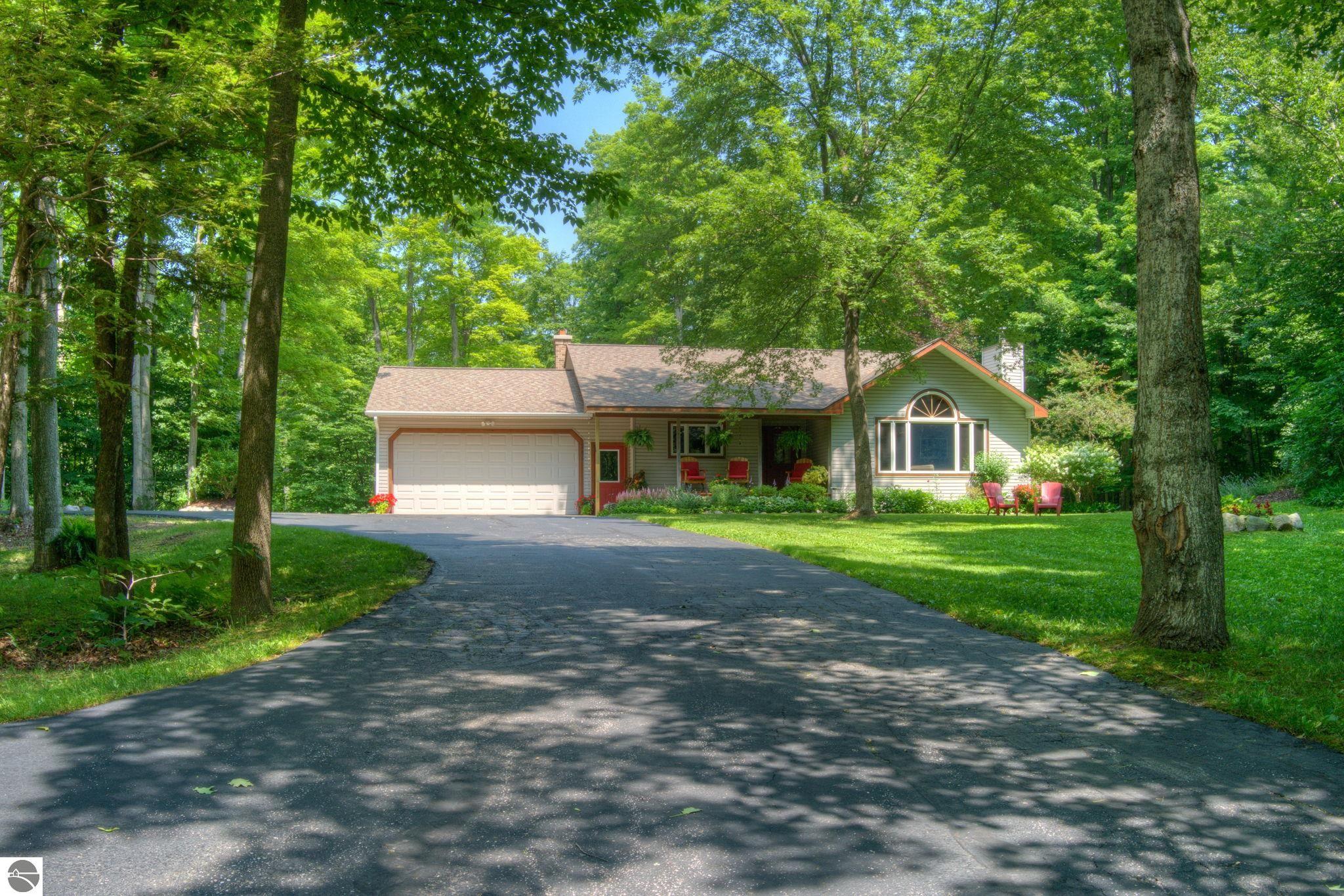 244 W Kasson Center Road