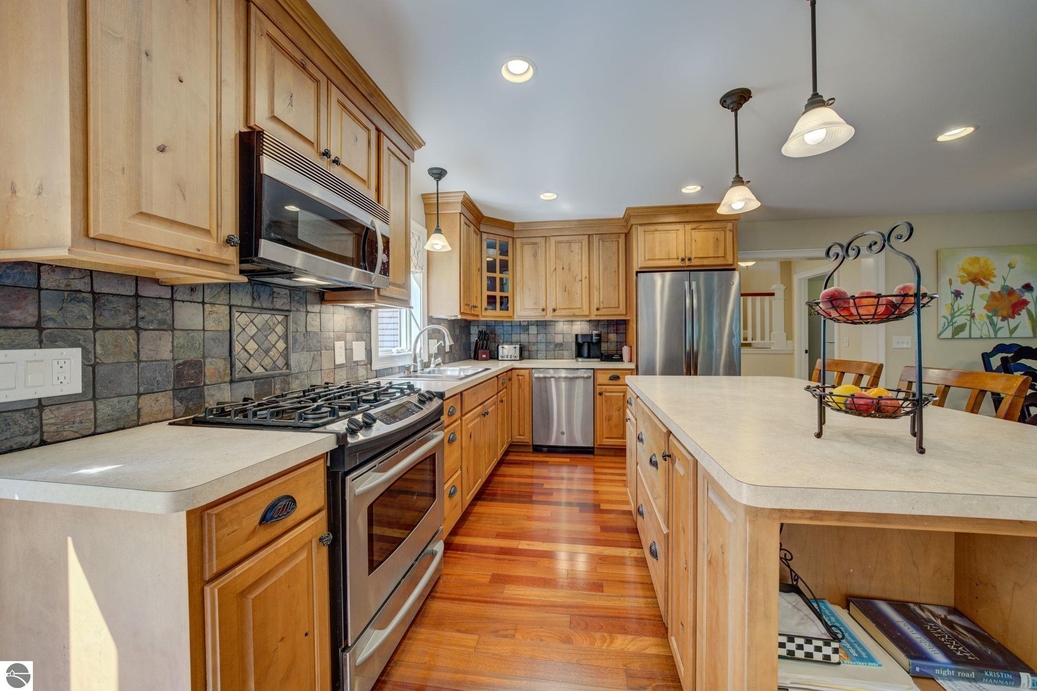 104 N Second Street