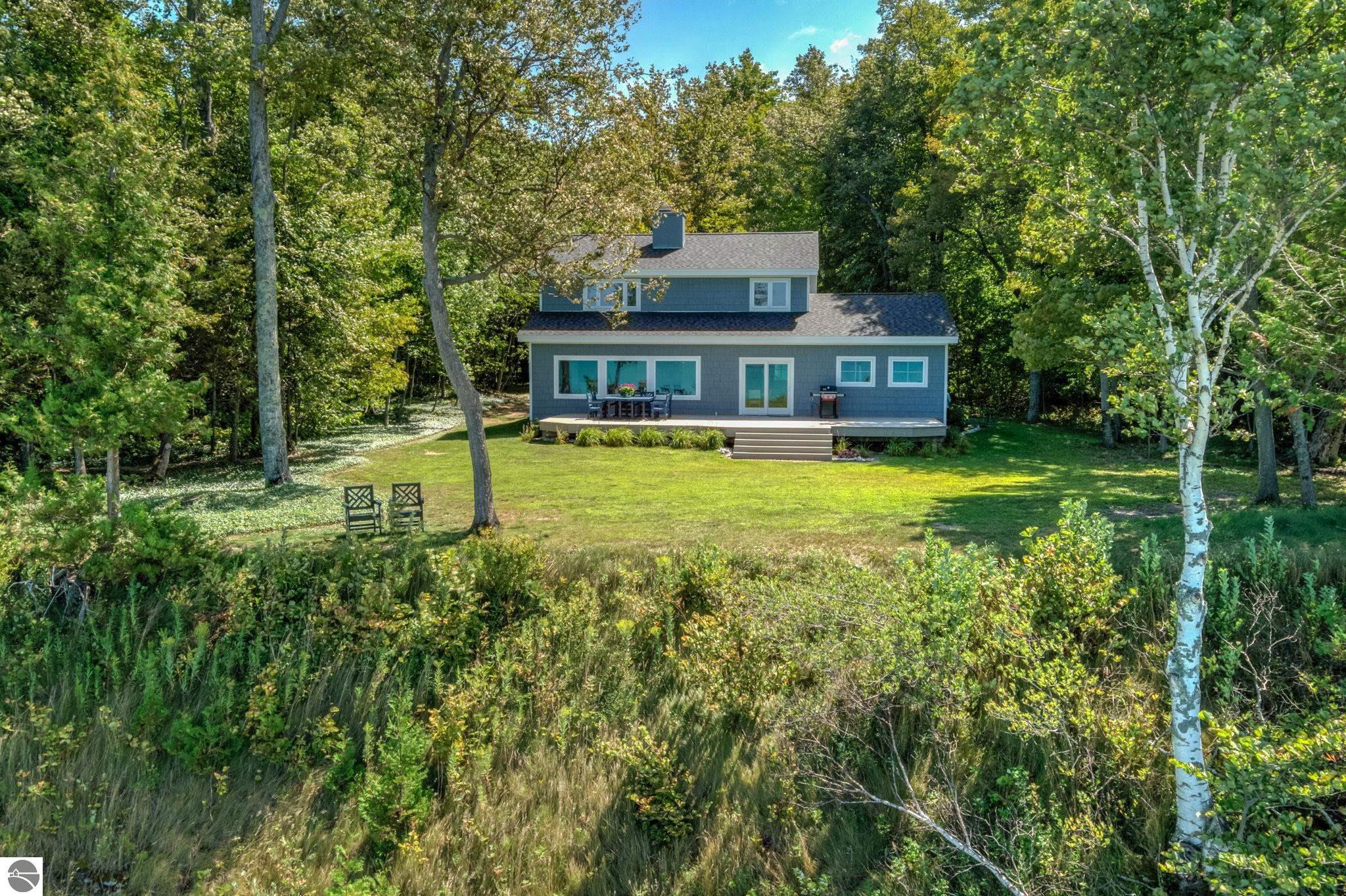5273 E Sugarbush Lane