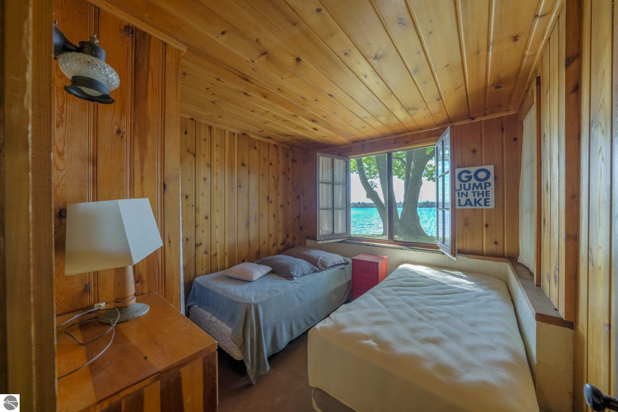 276 E Traverse Lake Road